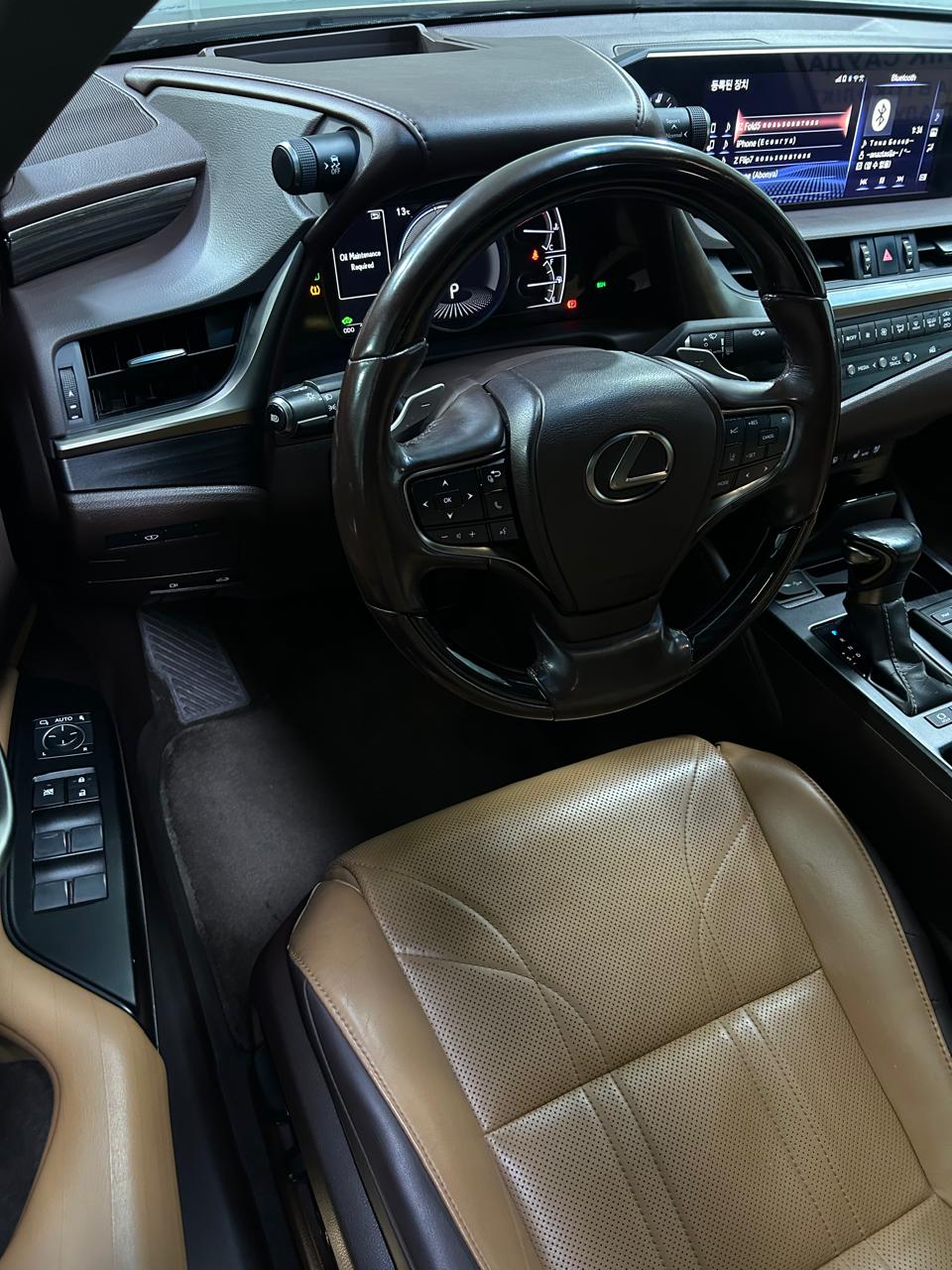 2019 Lexus ES