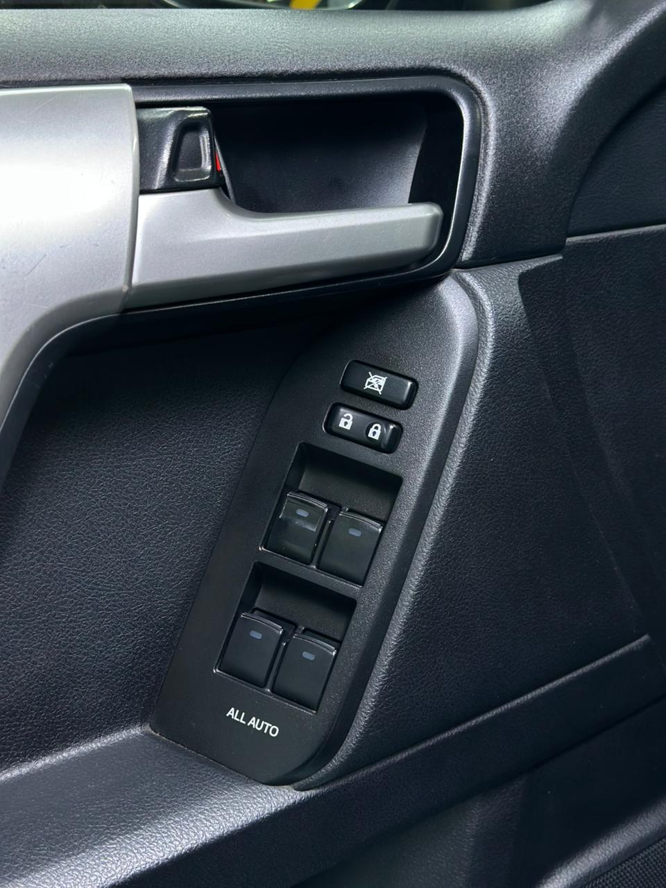 2018 Toyota Land Cruiser Prado