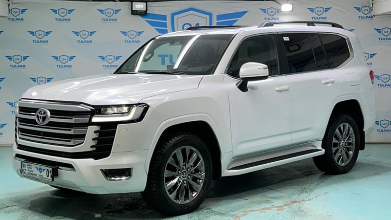 2023 Toyota Land Cruiser