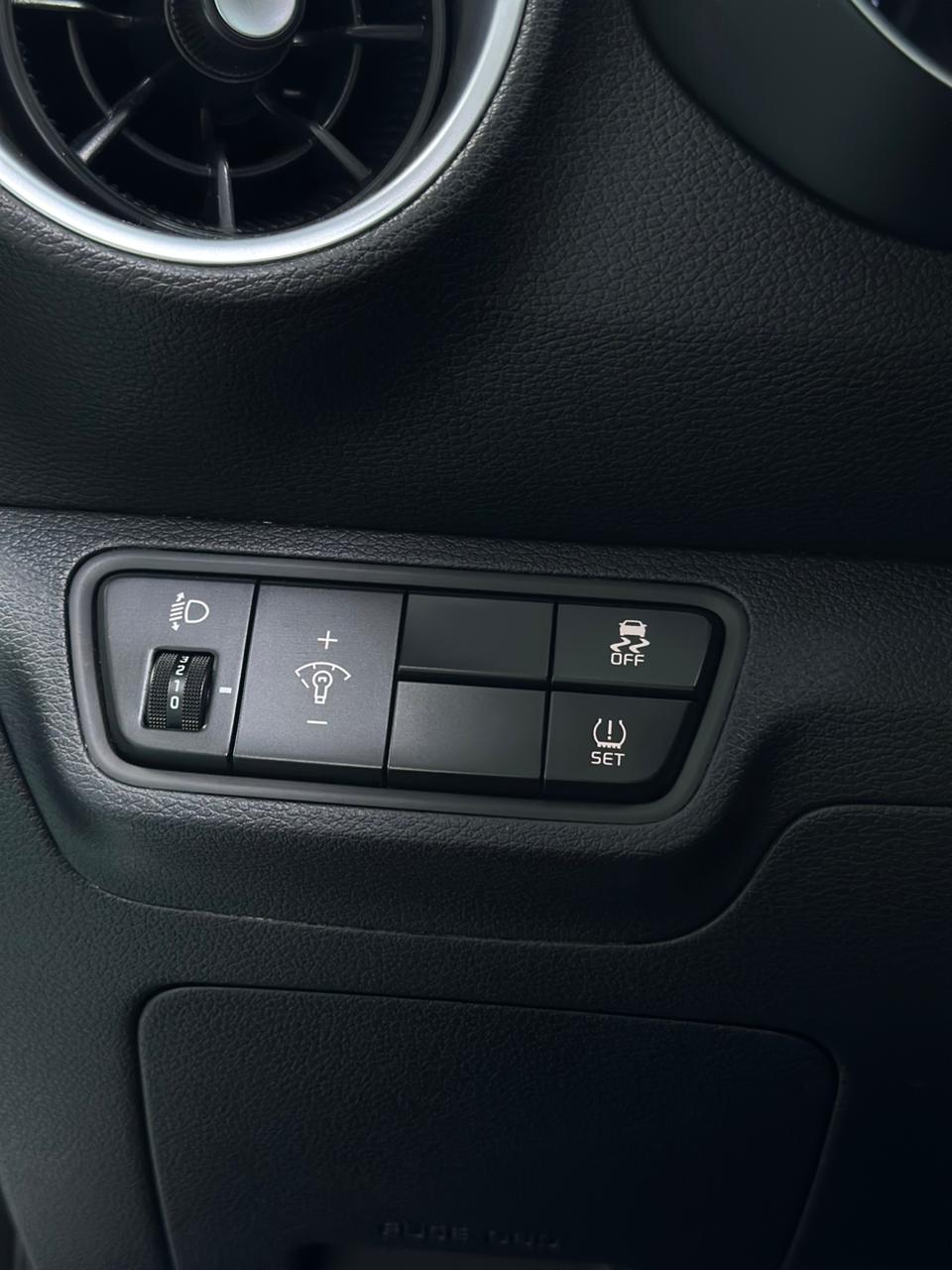 2023 Kia Cerato