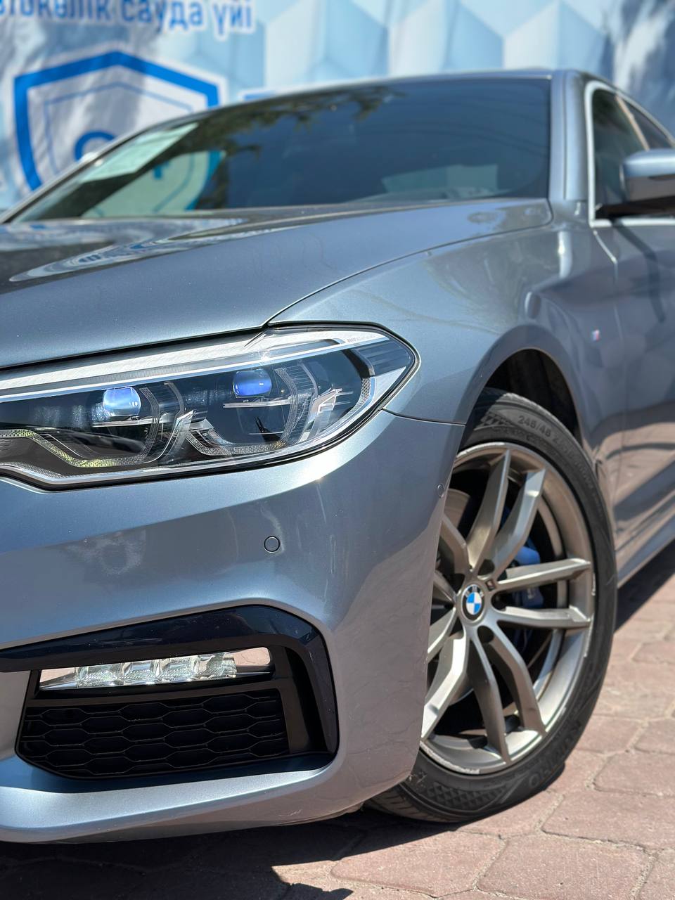 2018 BMW 530I XDRIVE