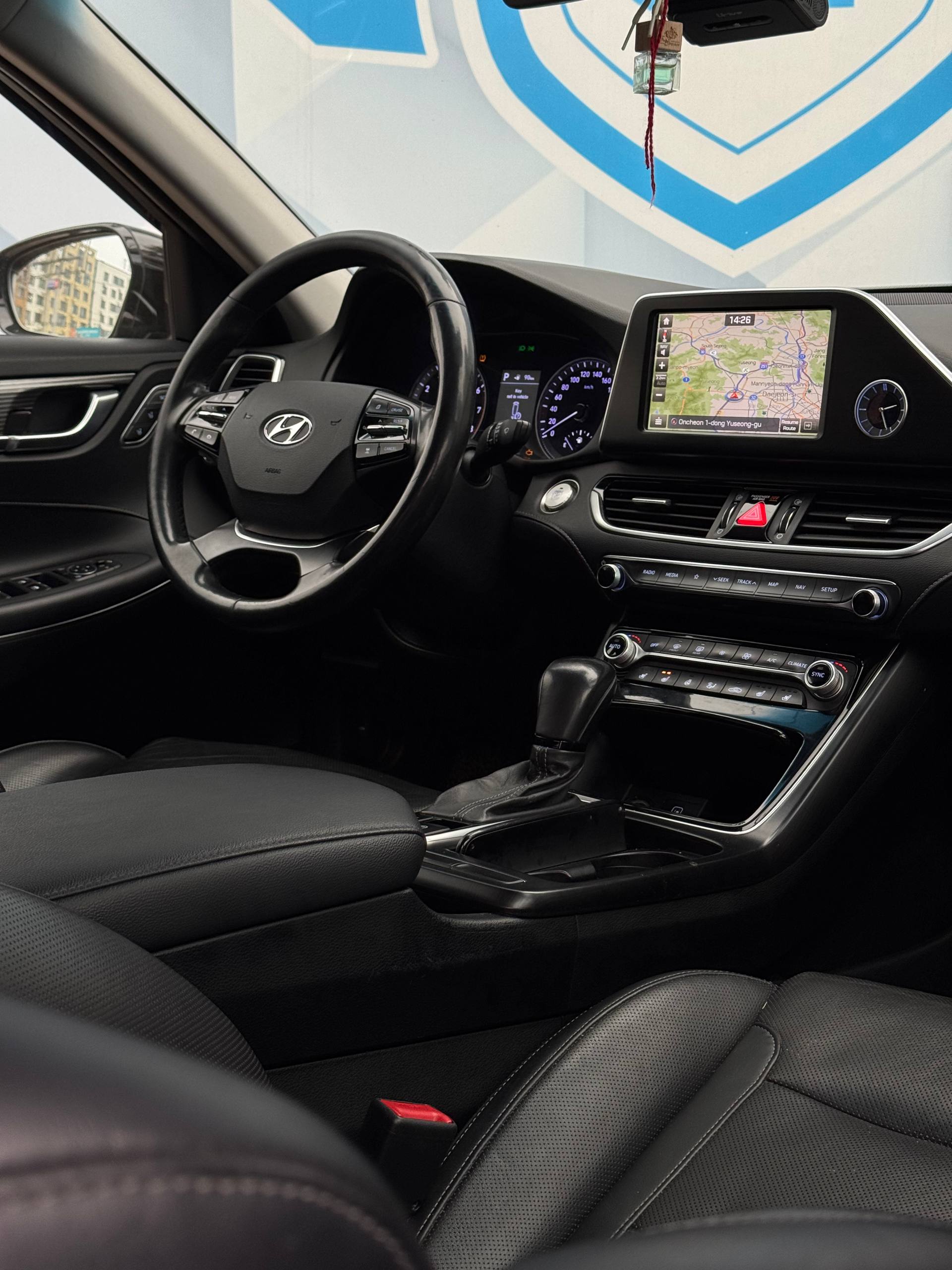 2017 Hyundai Grandeur