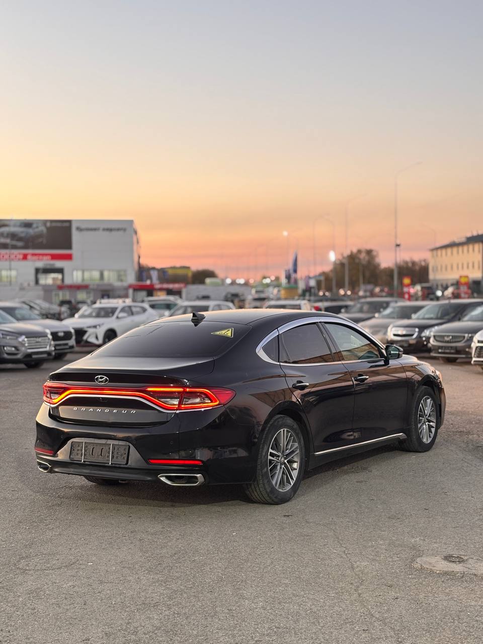 2017 Hyundai Grandeur