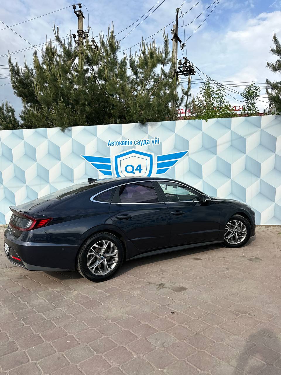 2019 HYUNDAI SONATA