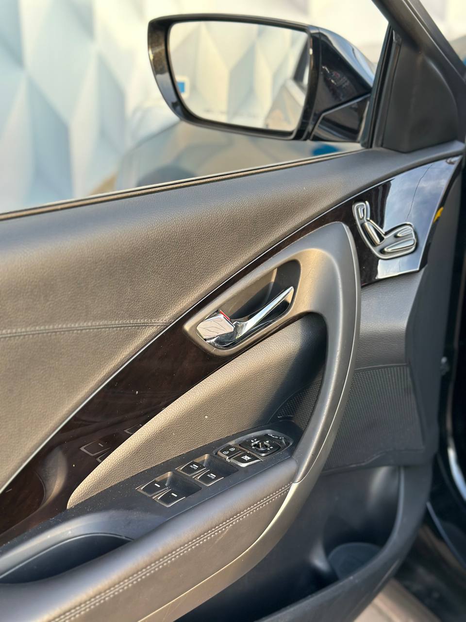 2012 HYUNDAI GRANDEUR
