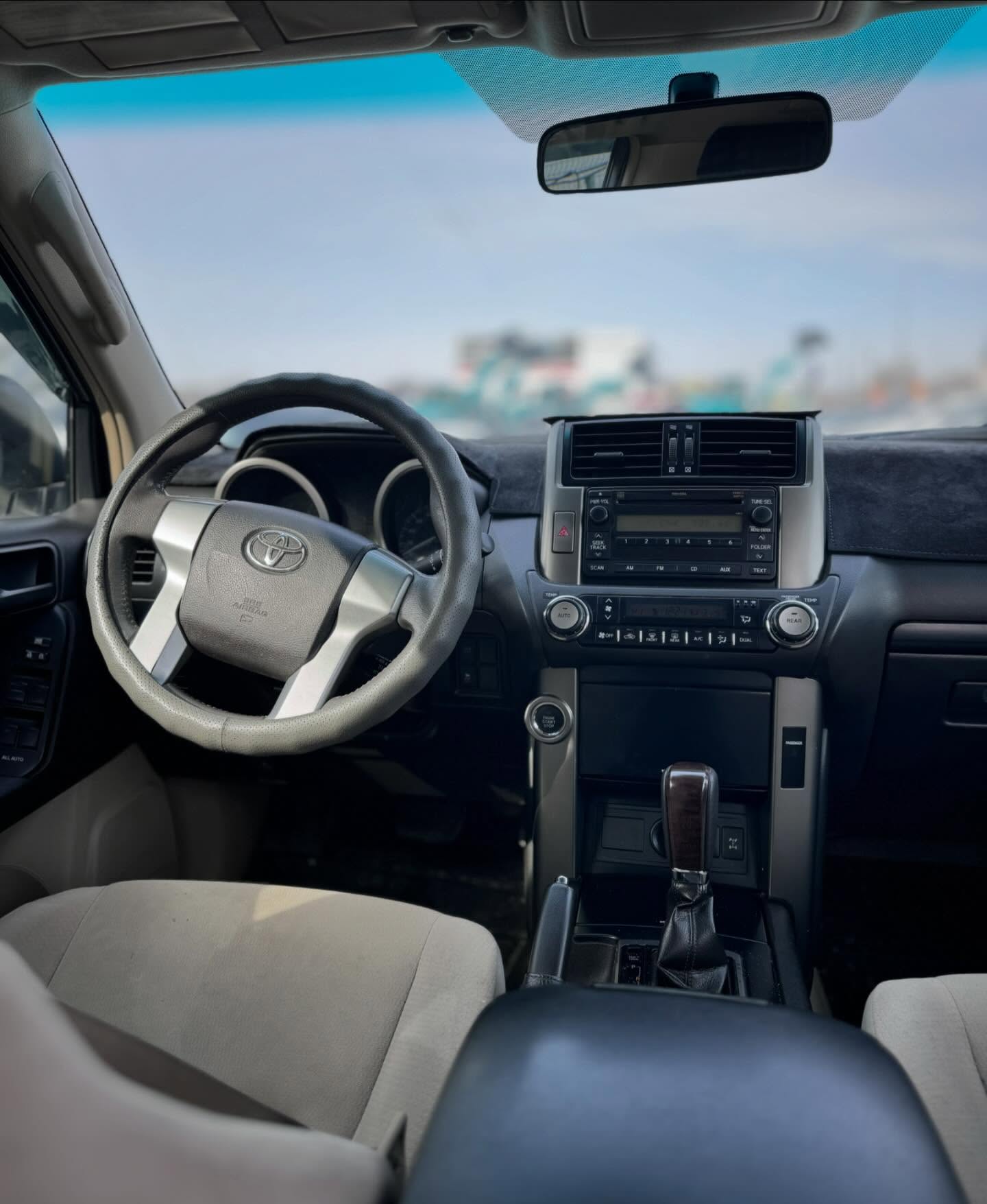 2012 Toyota Land Cruiser Prado