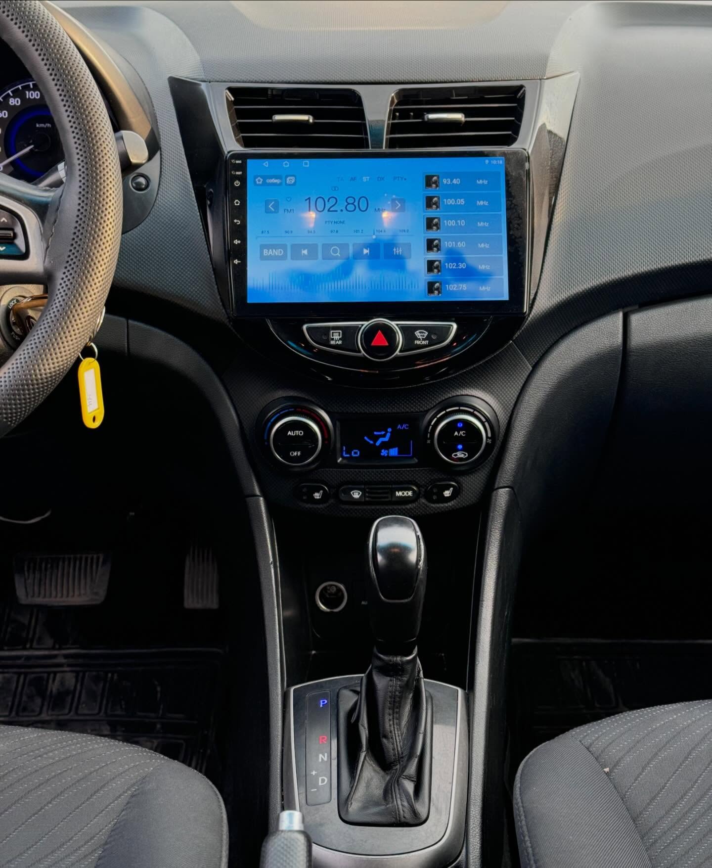 2014 Hyundai Solaris