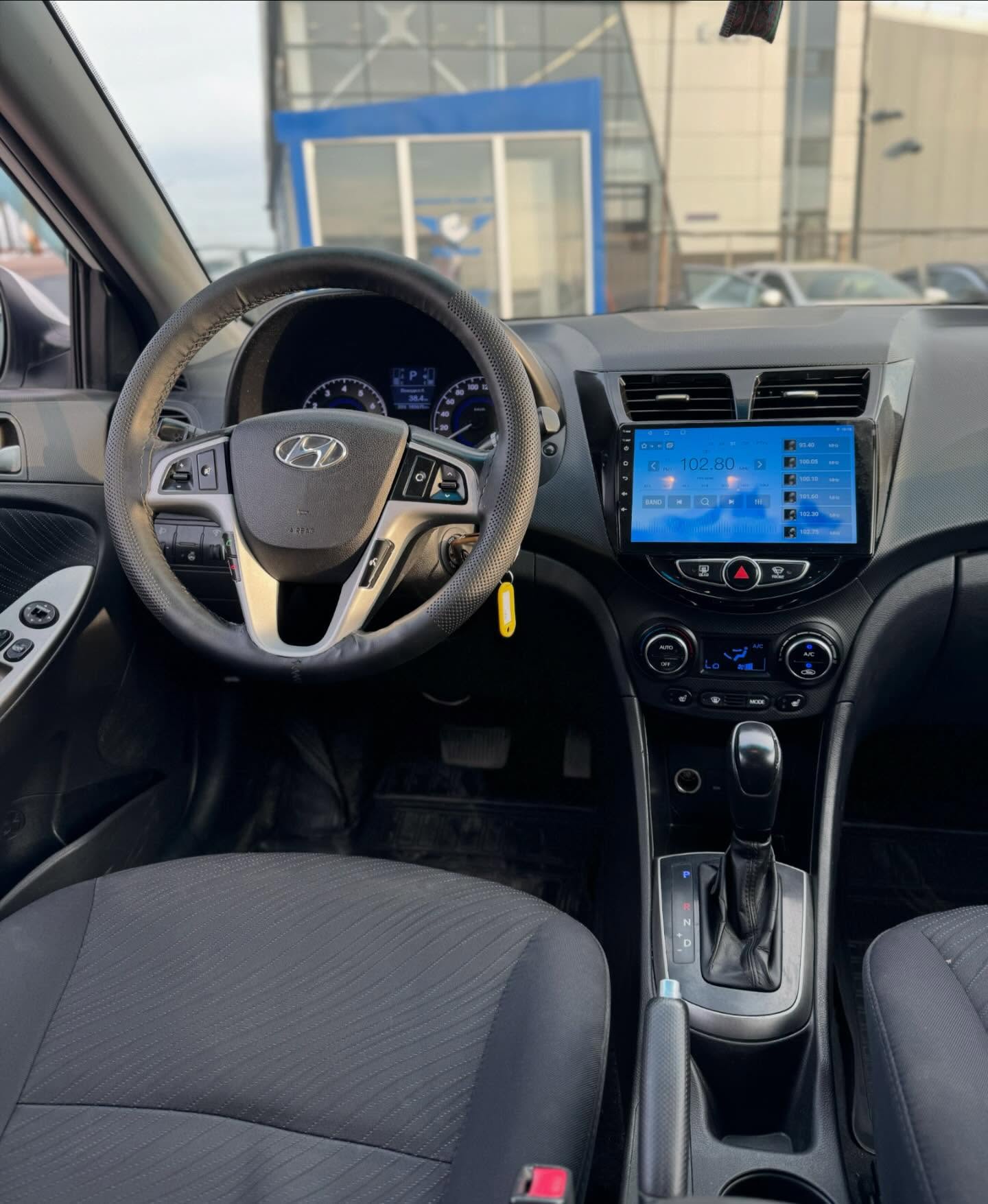 2014 Hyundai Solaris