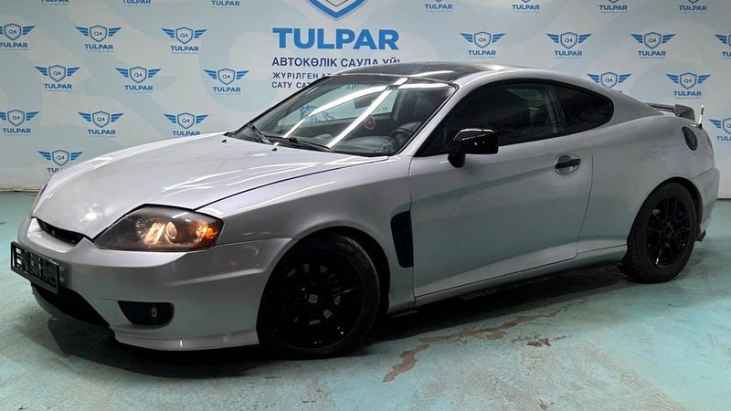 2005 Hyundai Tiburon