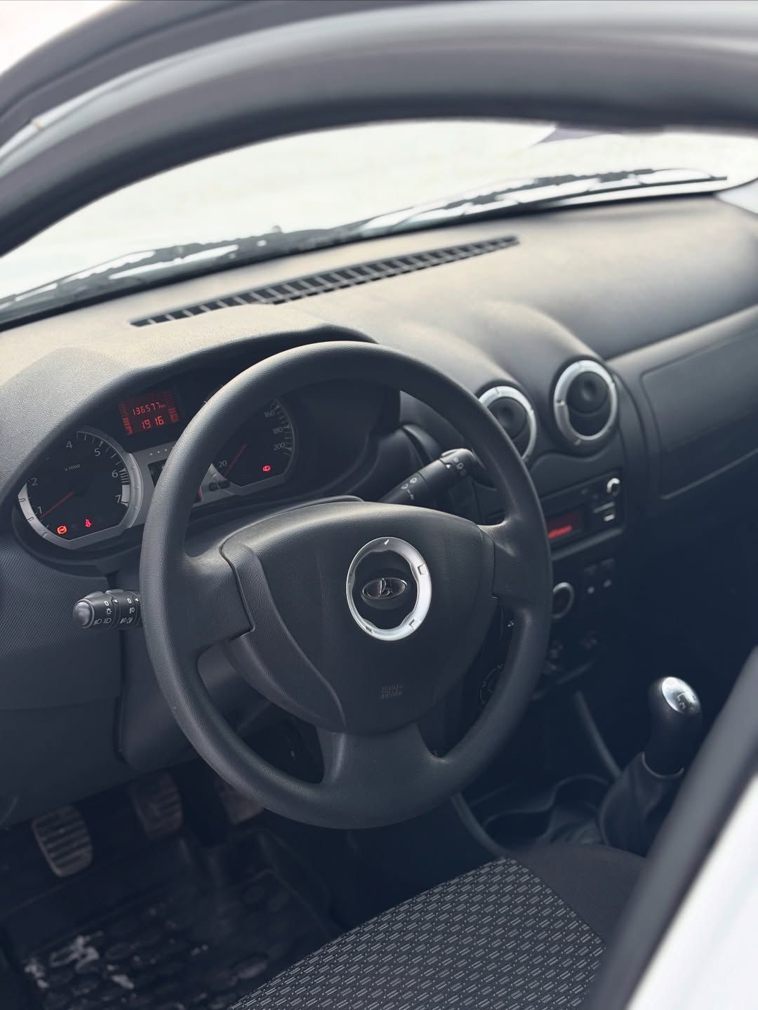 2019 Lada (ВАЗ) Largus