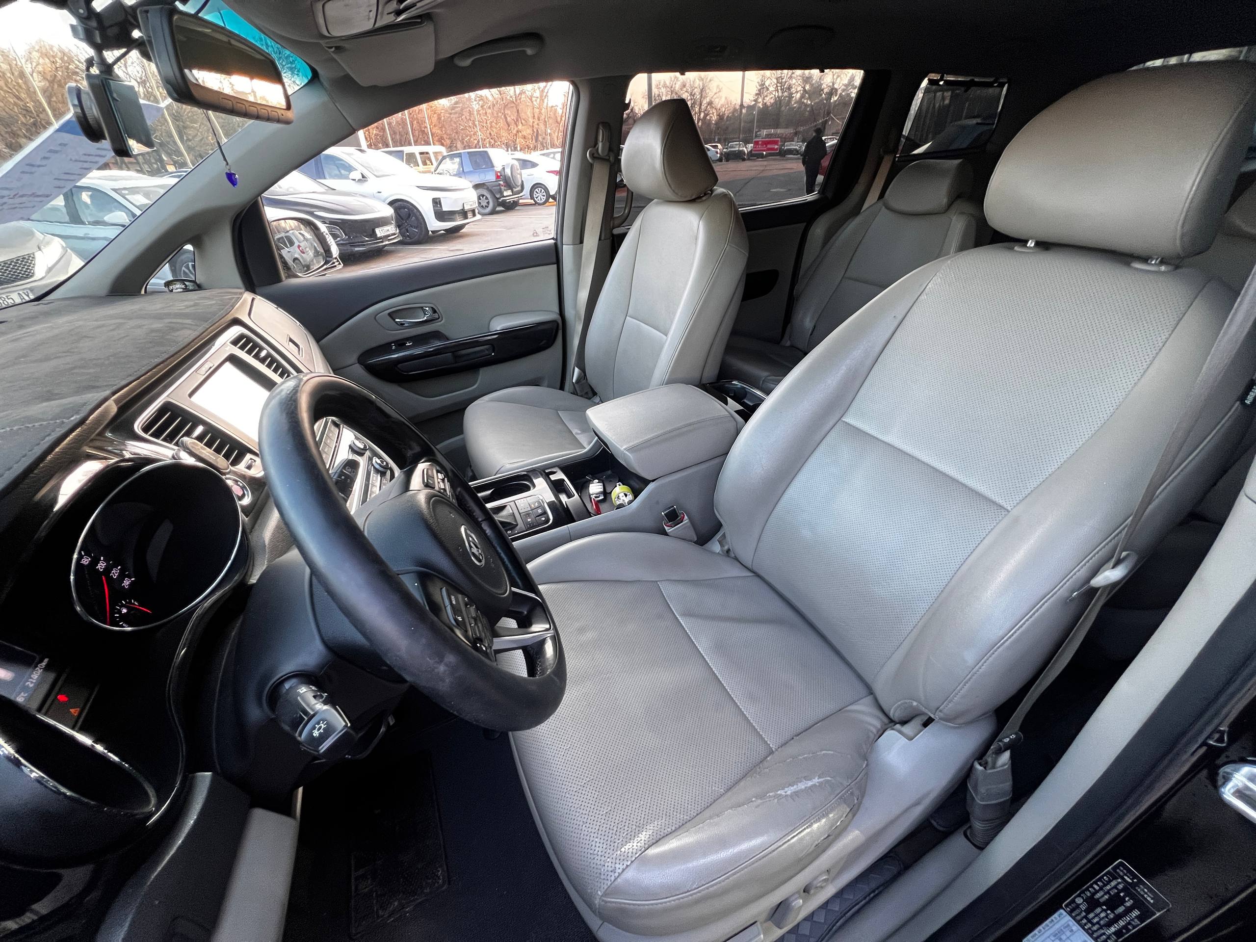 2018 Kia Carnival