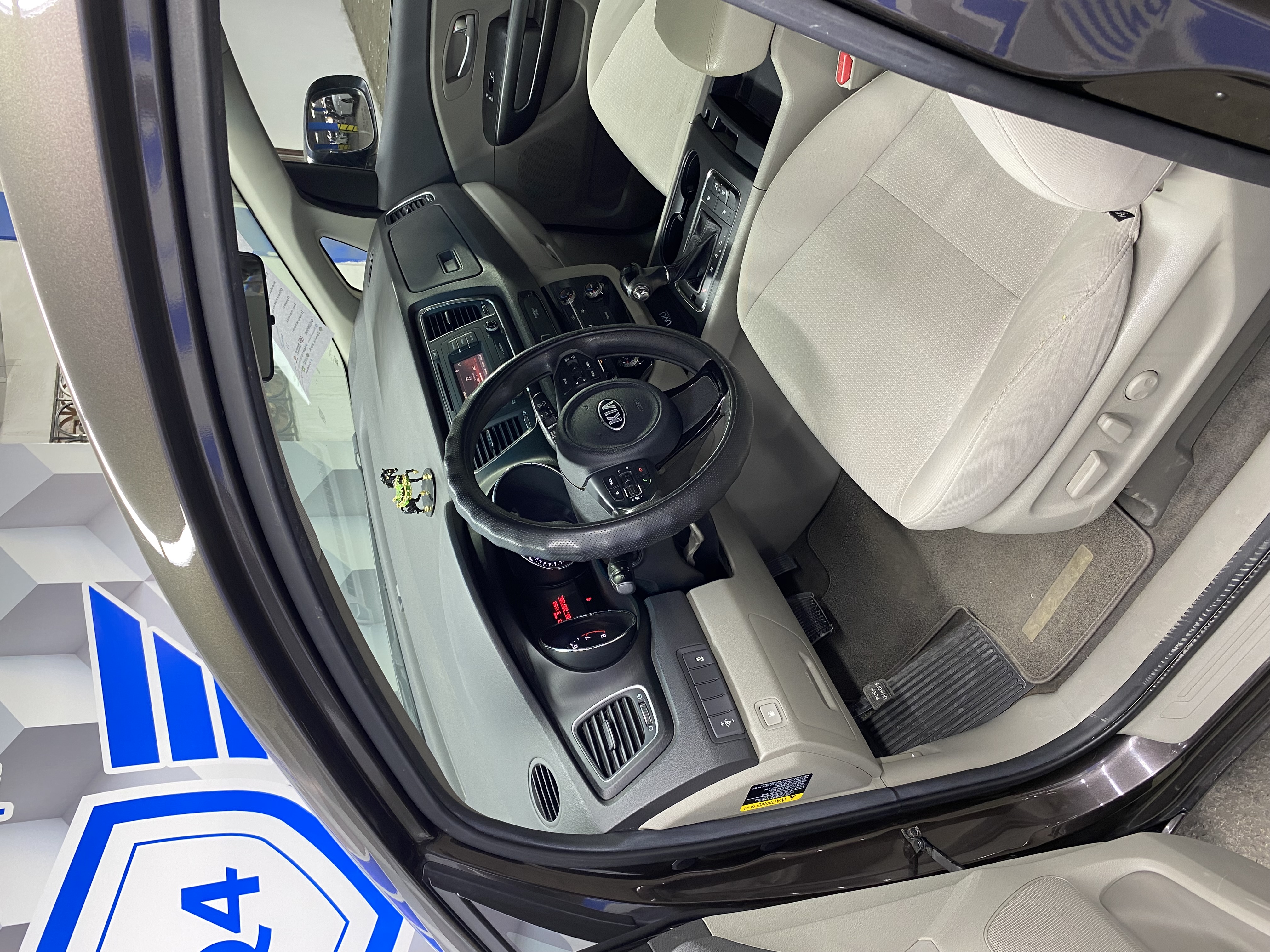 2015 Kia Sedona