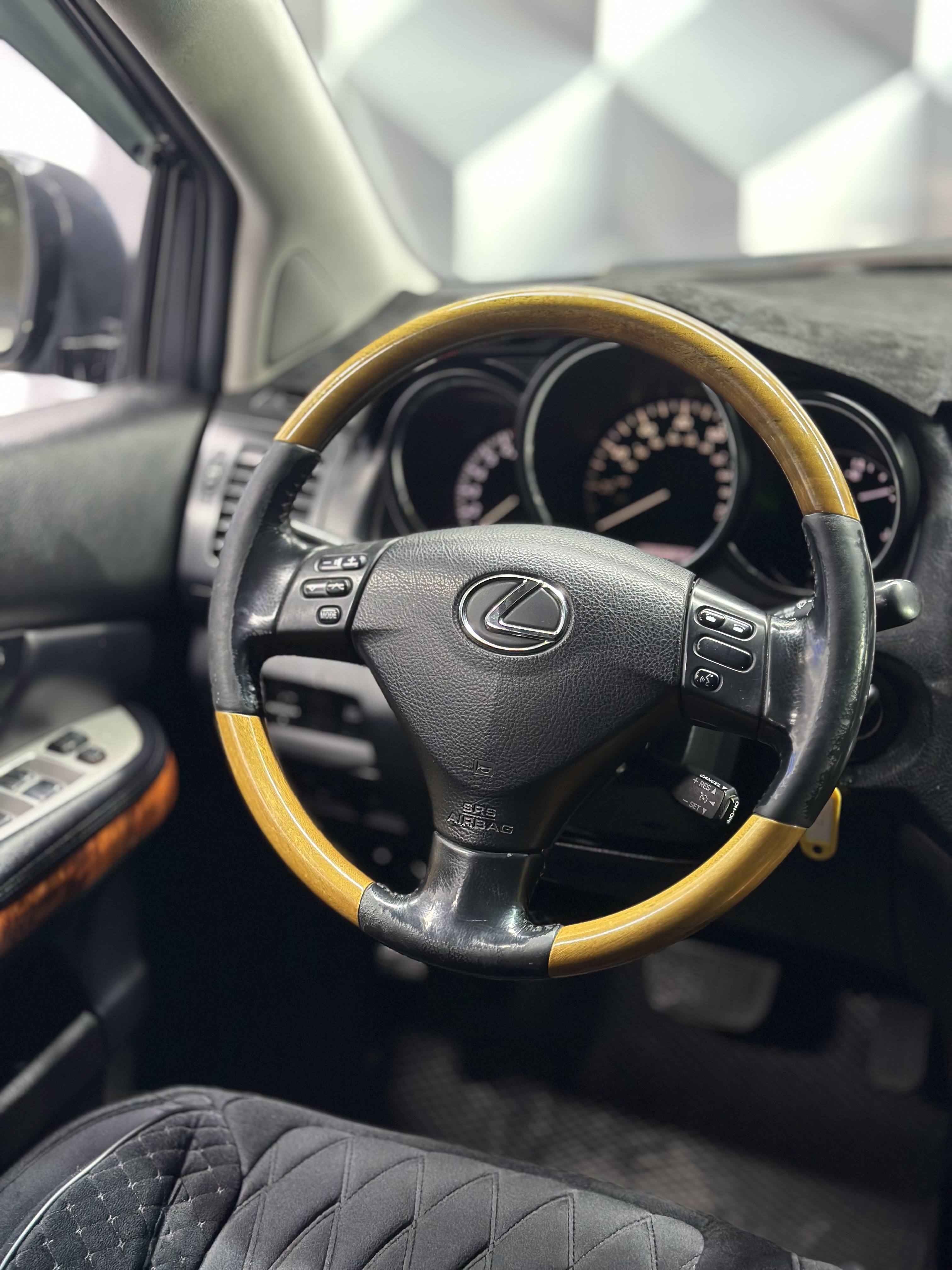 2006 Toyota RX