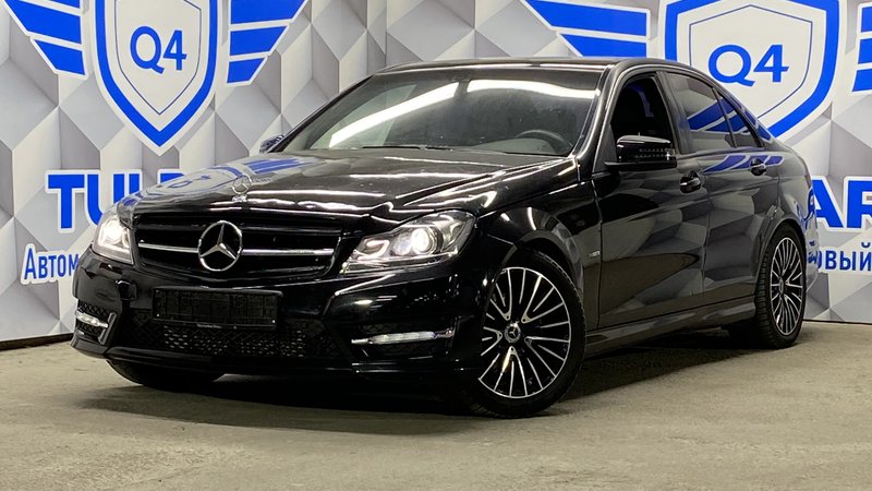 2011 Mercedes-Benz