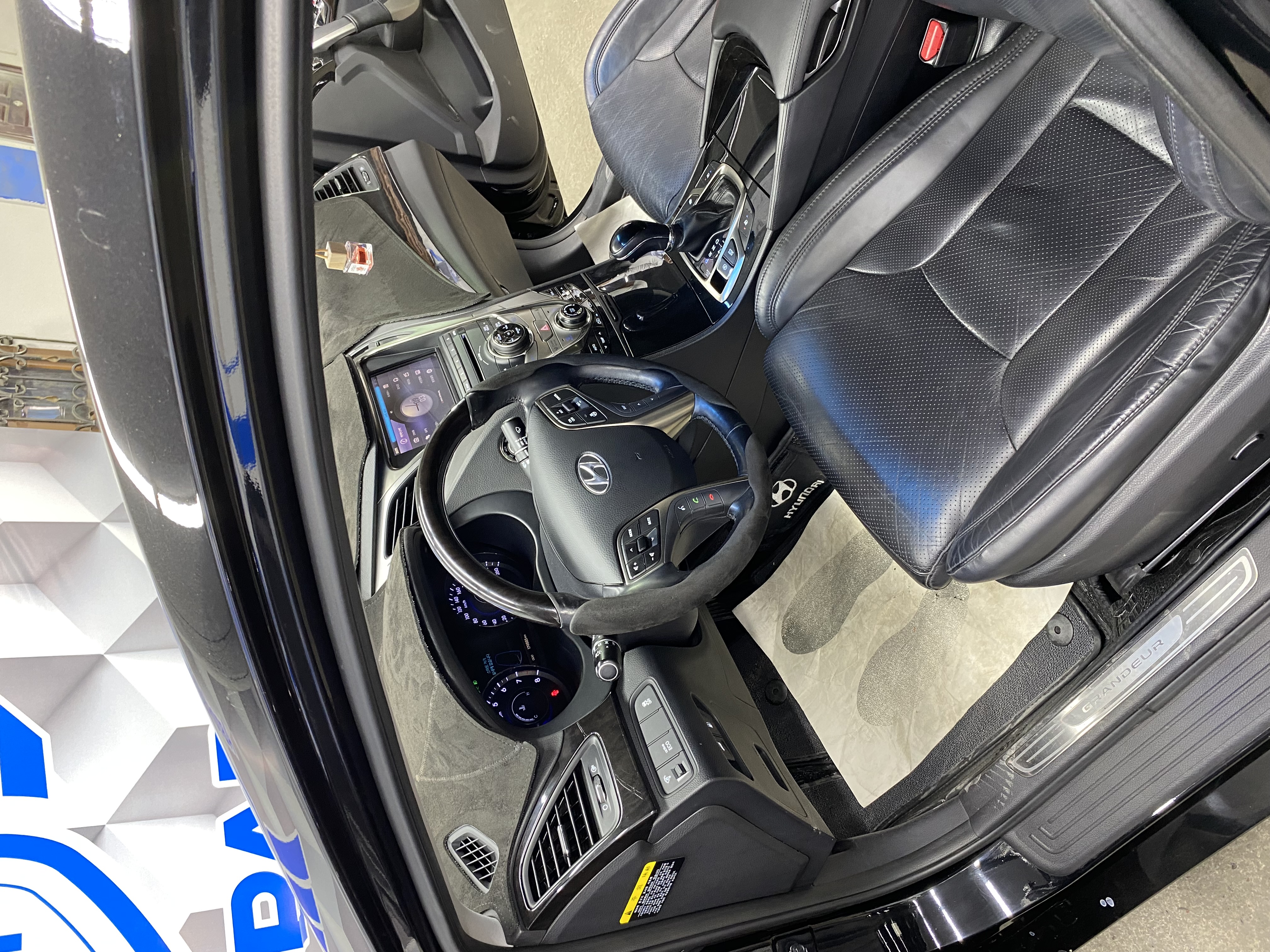2011 Hyundai Grandeur