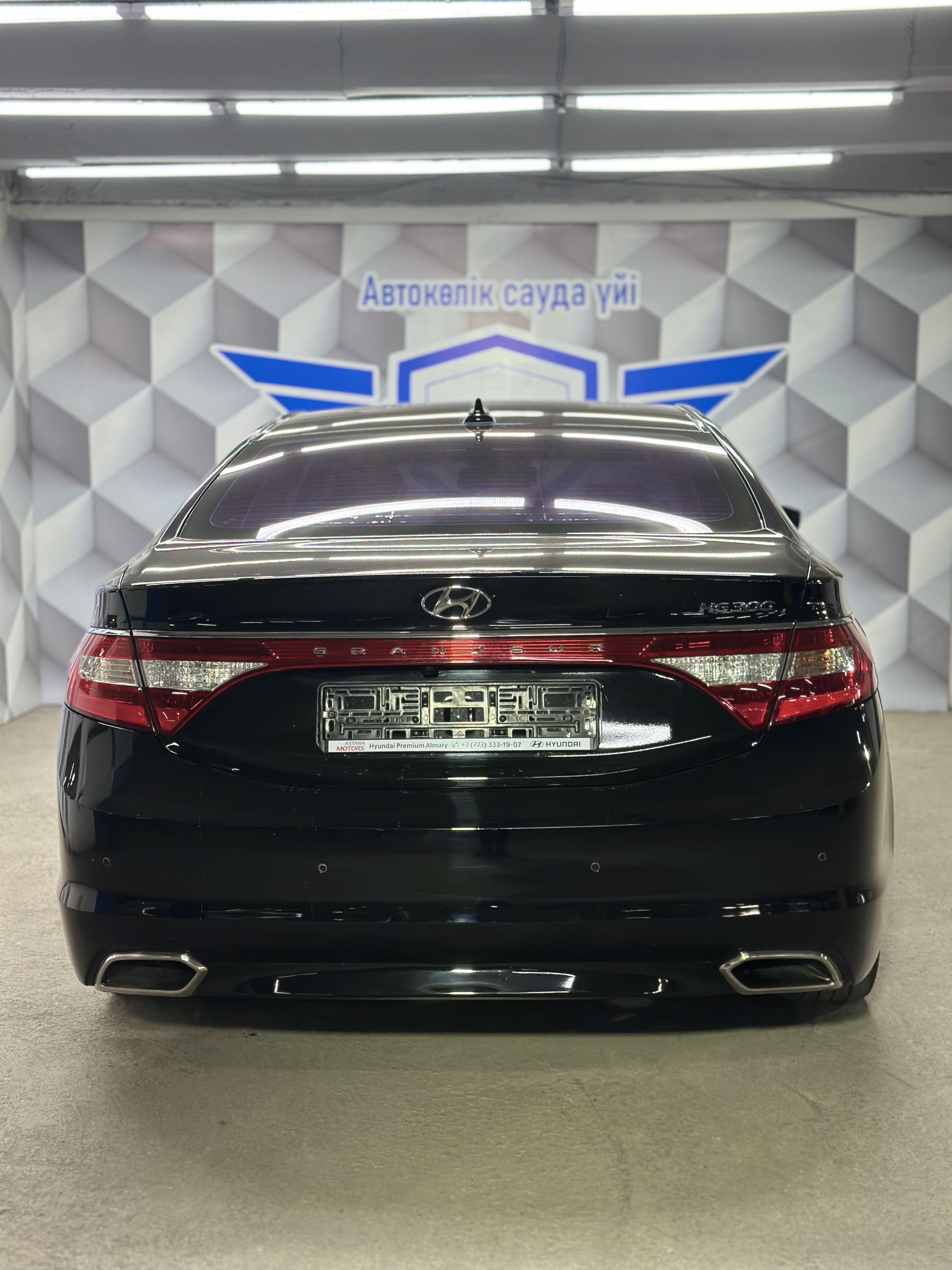 2016 Hyundai Grandeur