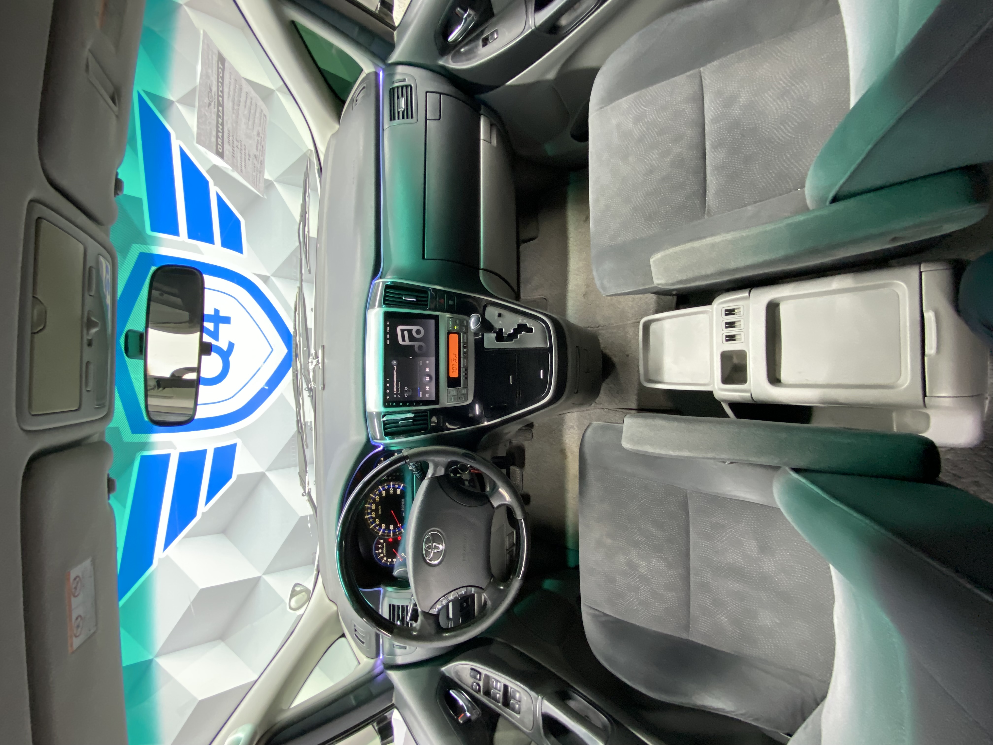 2006 Toyota Alphard