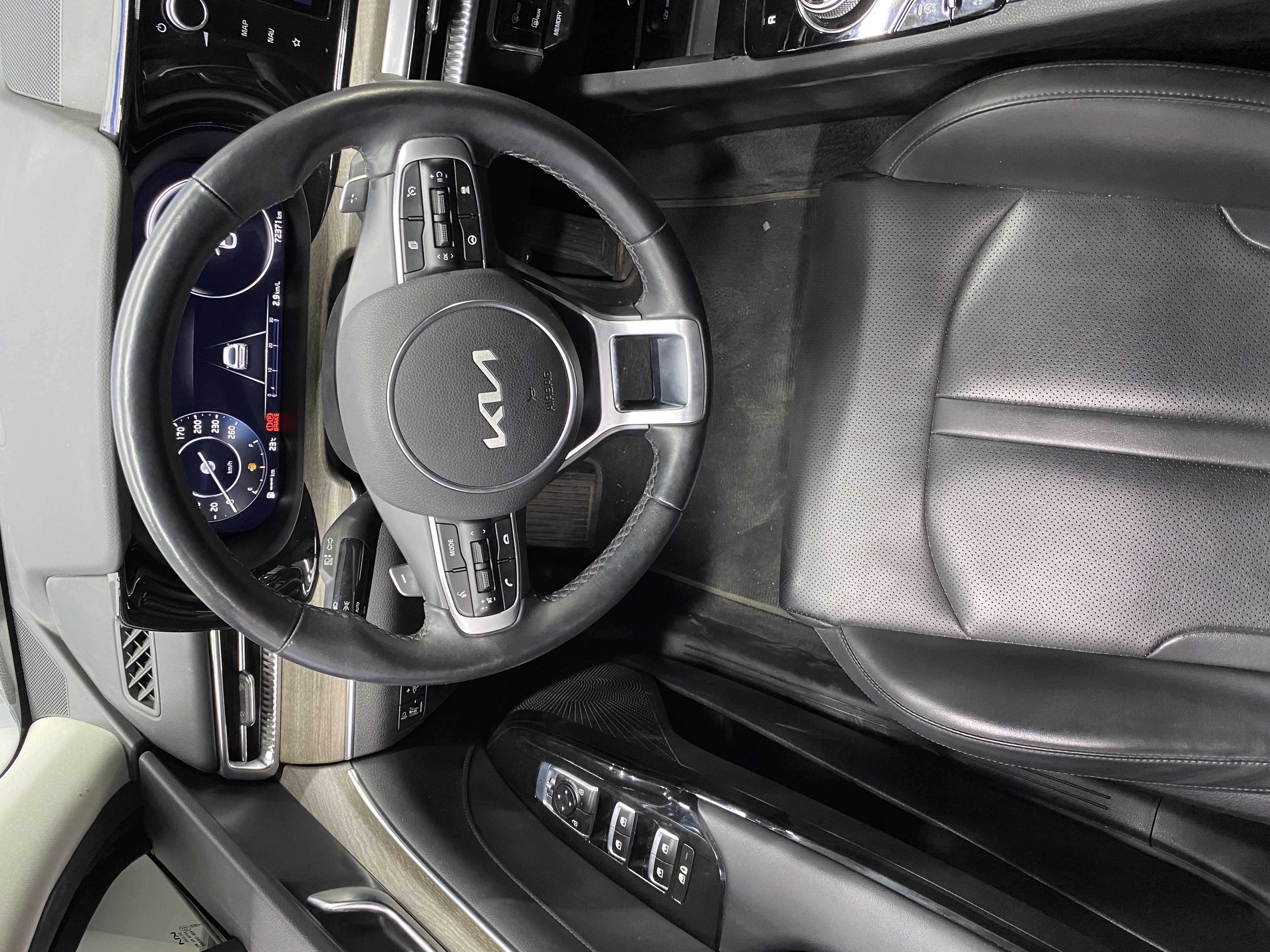 2023 Kia K5