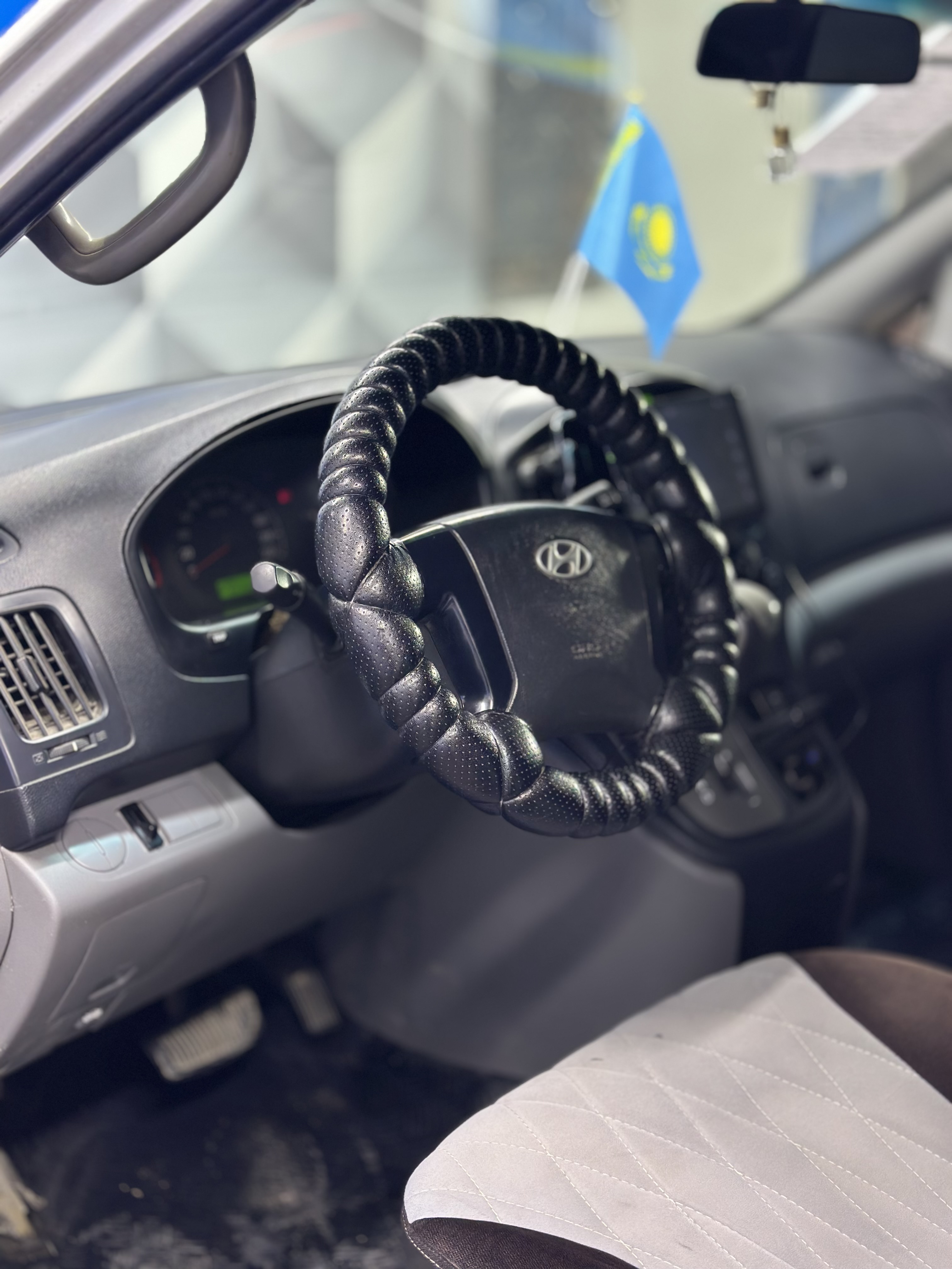 2009 Hyundai Starex
