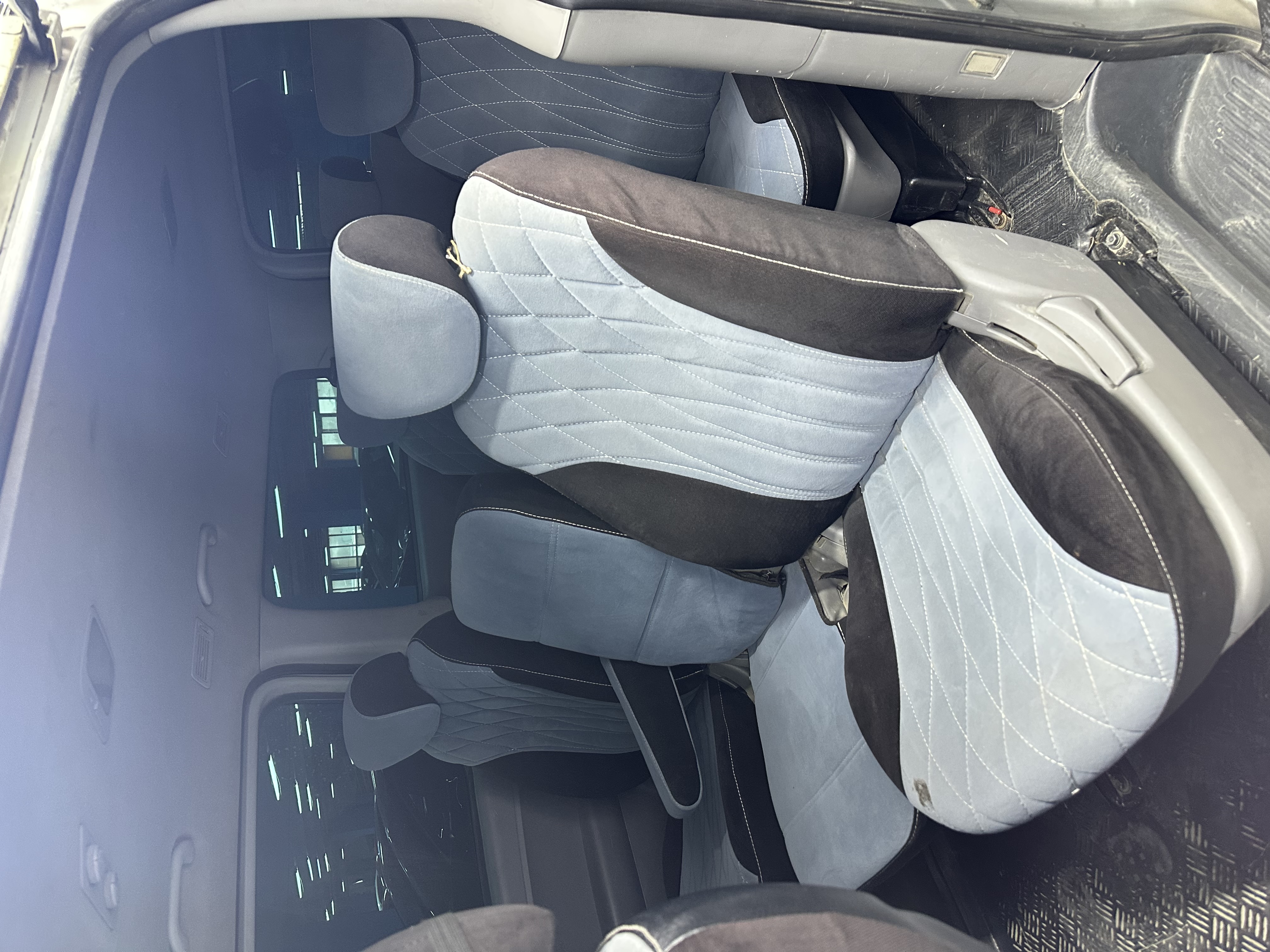 2009 Hyundai Starex