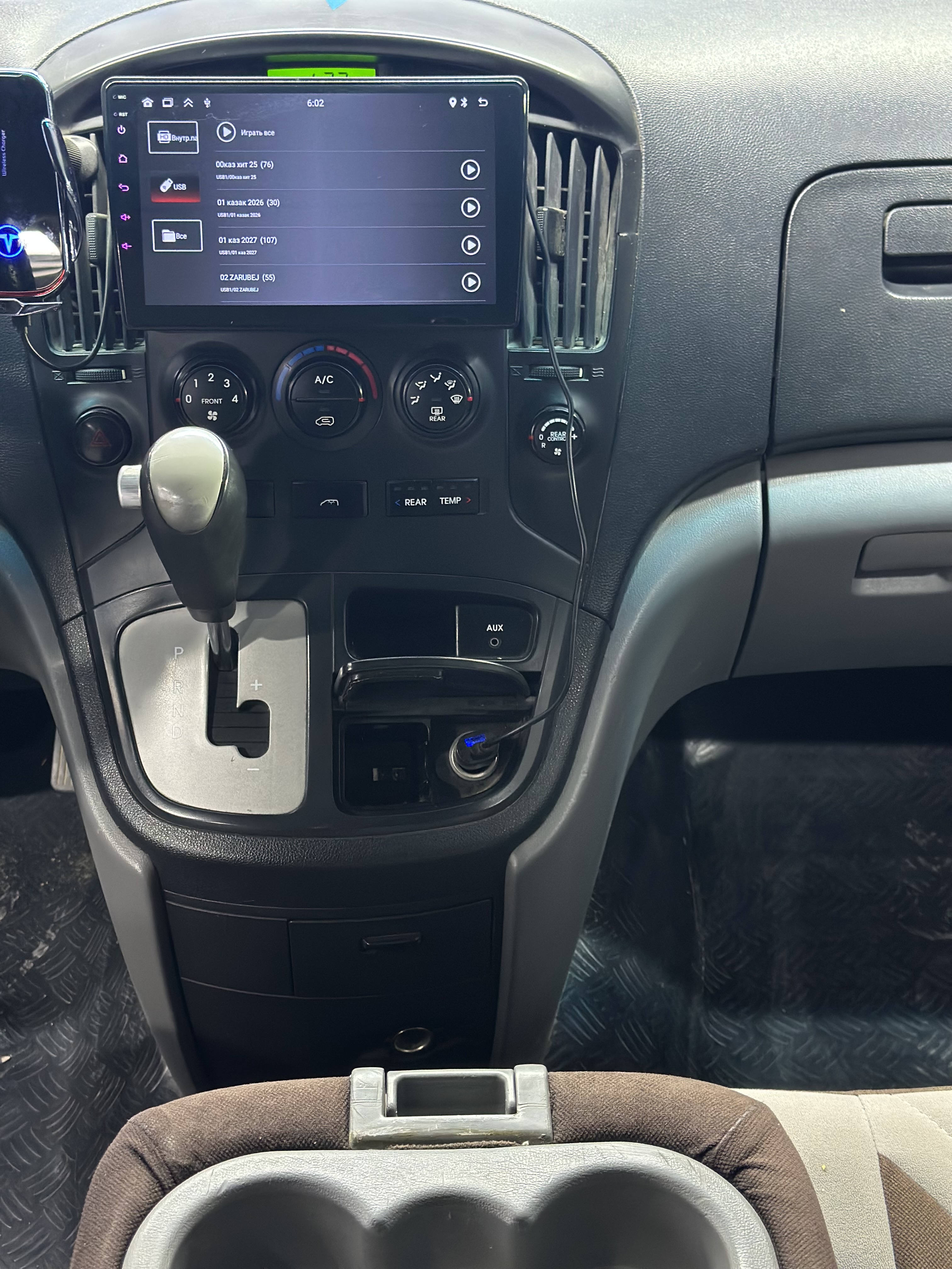 2009 Hyundai Starex
