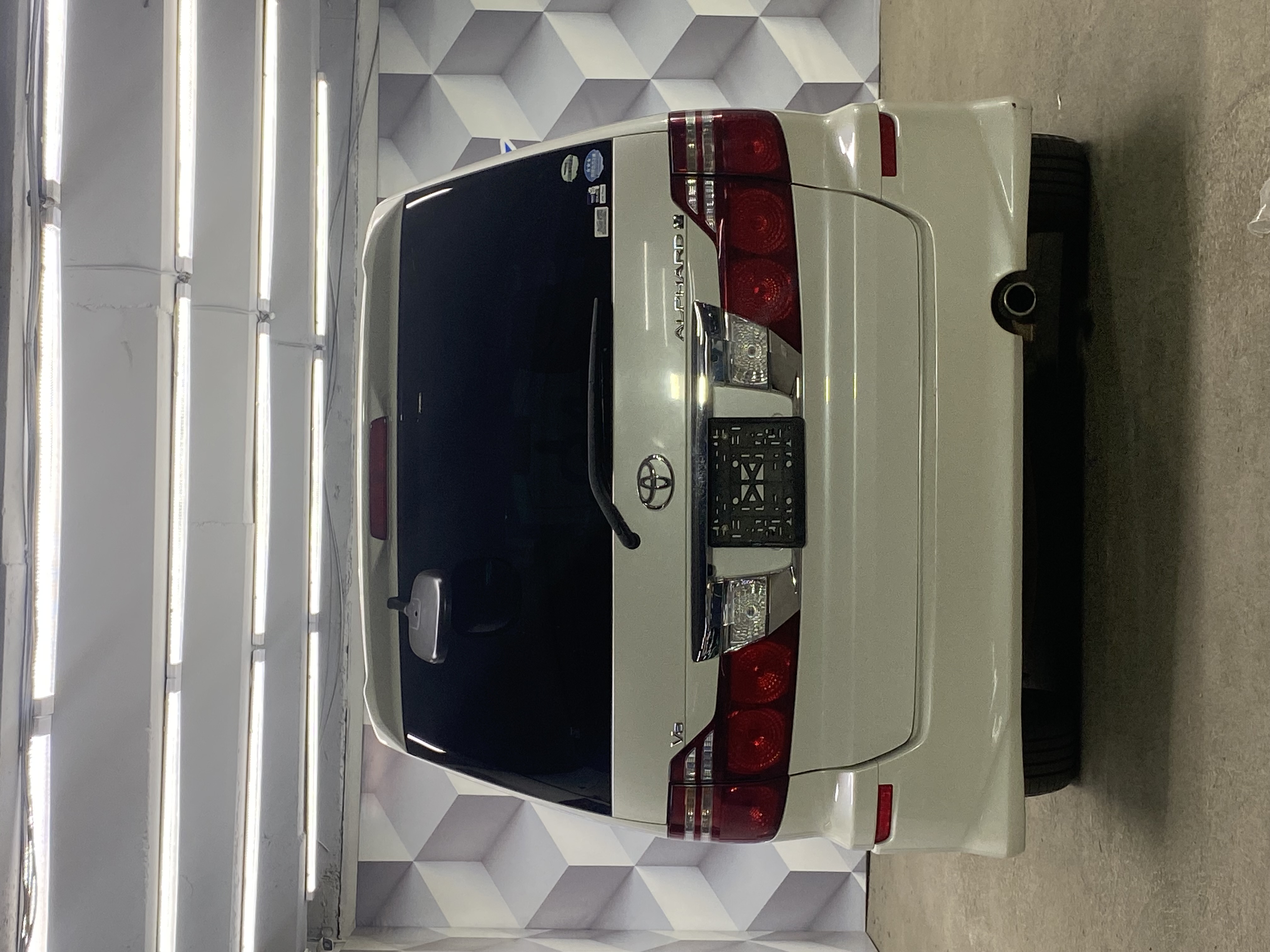 2007 Toyota Alphard