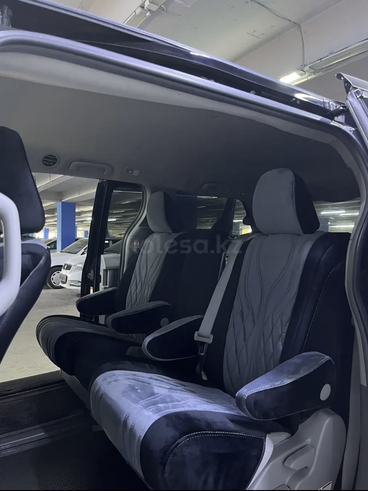 2016 Toyota Sienna