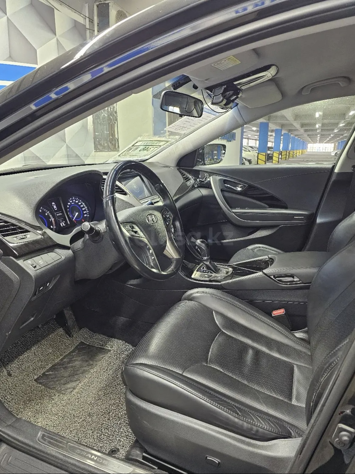 2012 Hyundai Grandeur