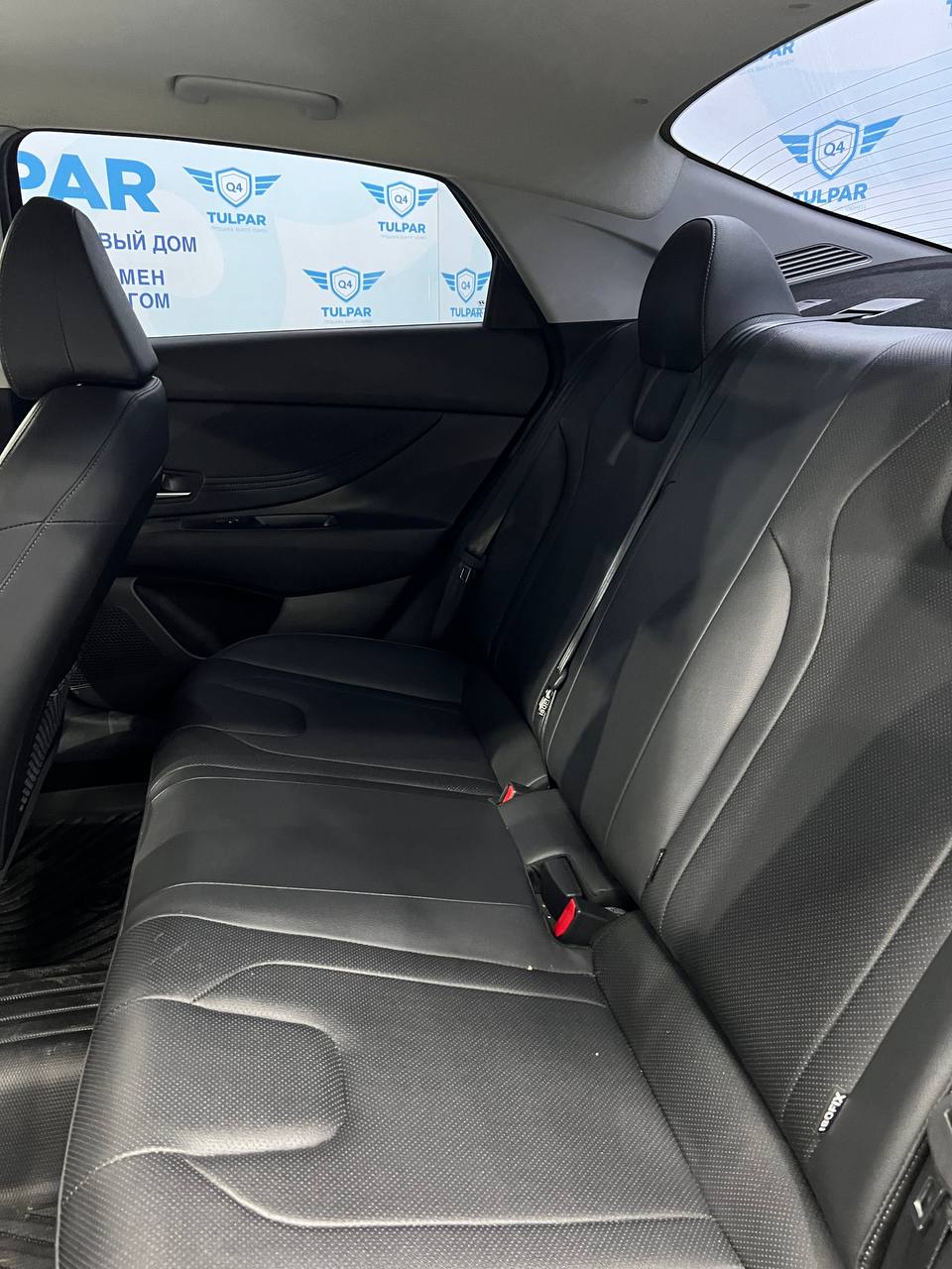 2024 Hyundai Elantra