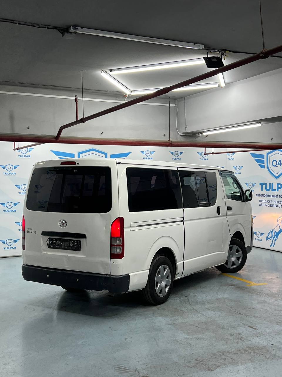 2007 Toyota HiAce