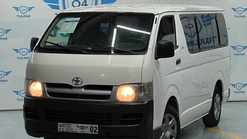 2007 Toyota HiAce
