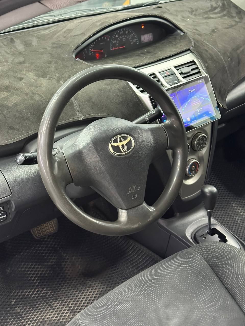 2011 Toyota Yaris