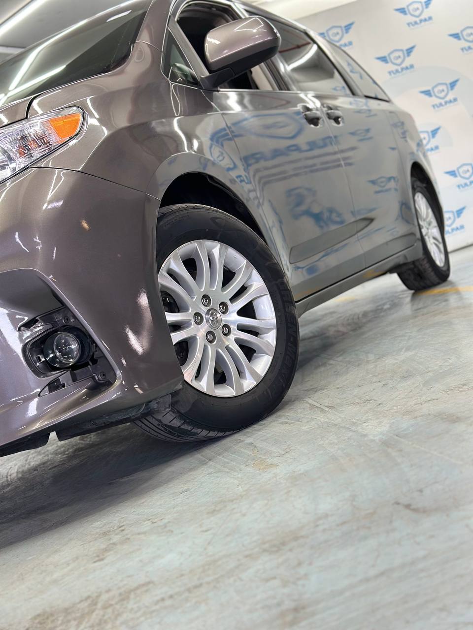 2014 Toyota Sienna