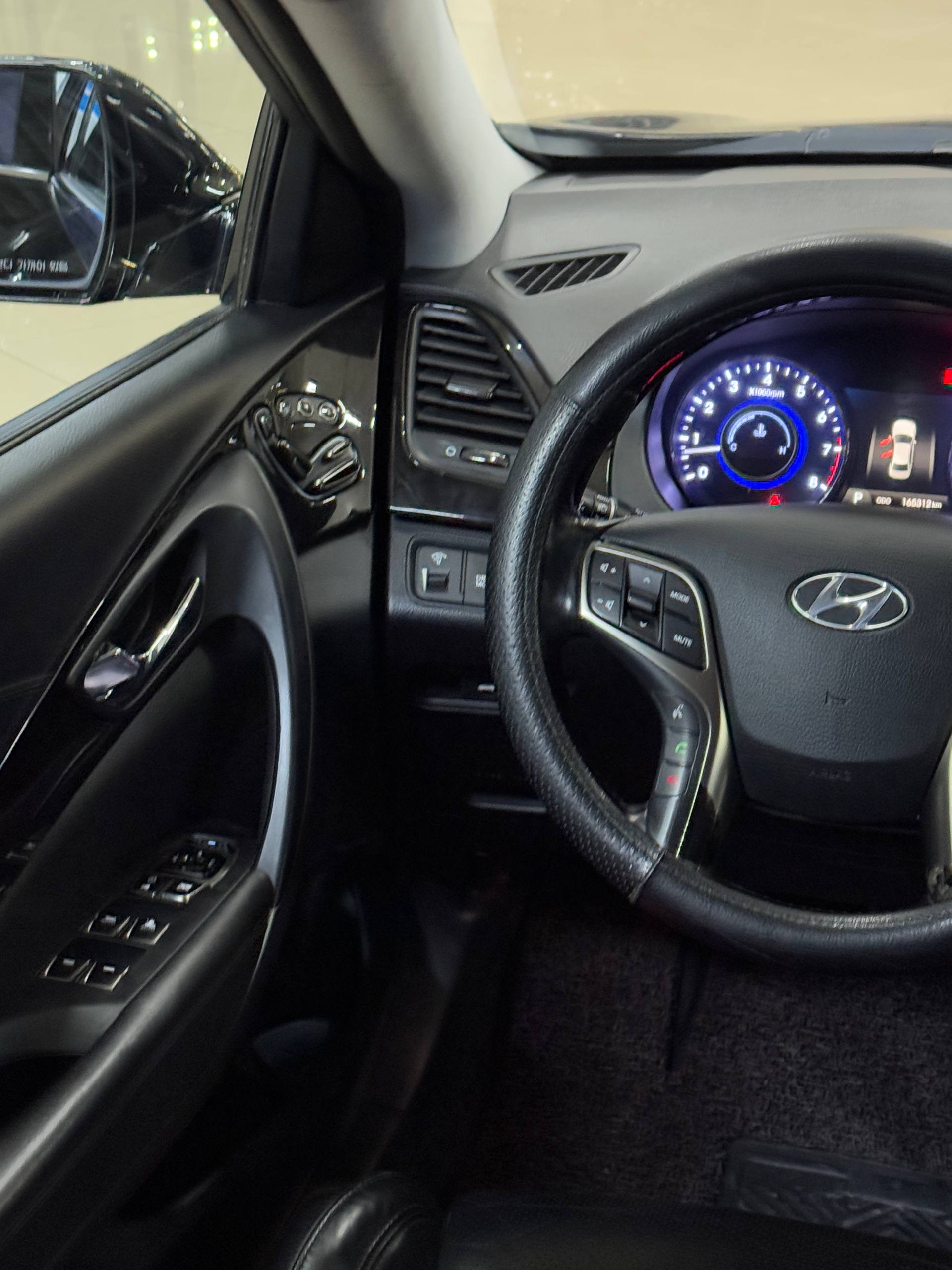 2013 Hyundai Grandeur