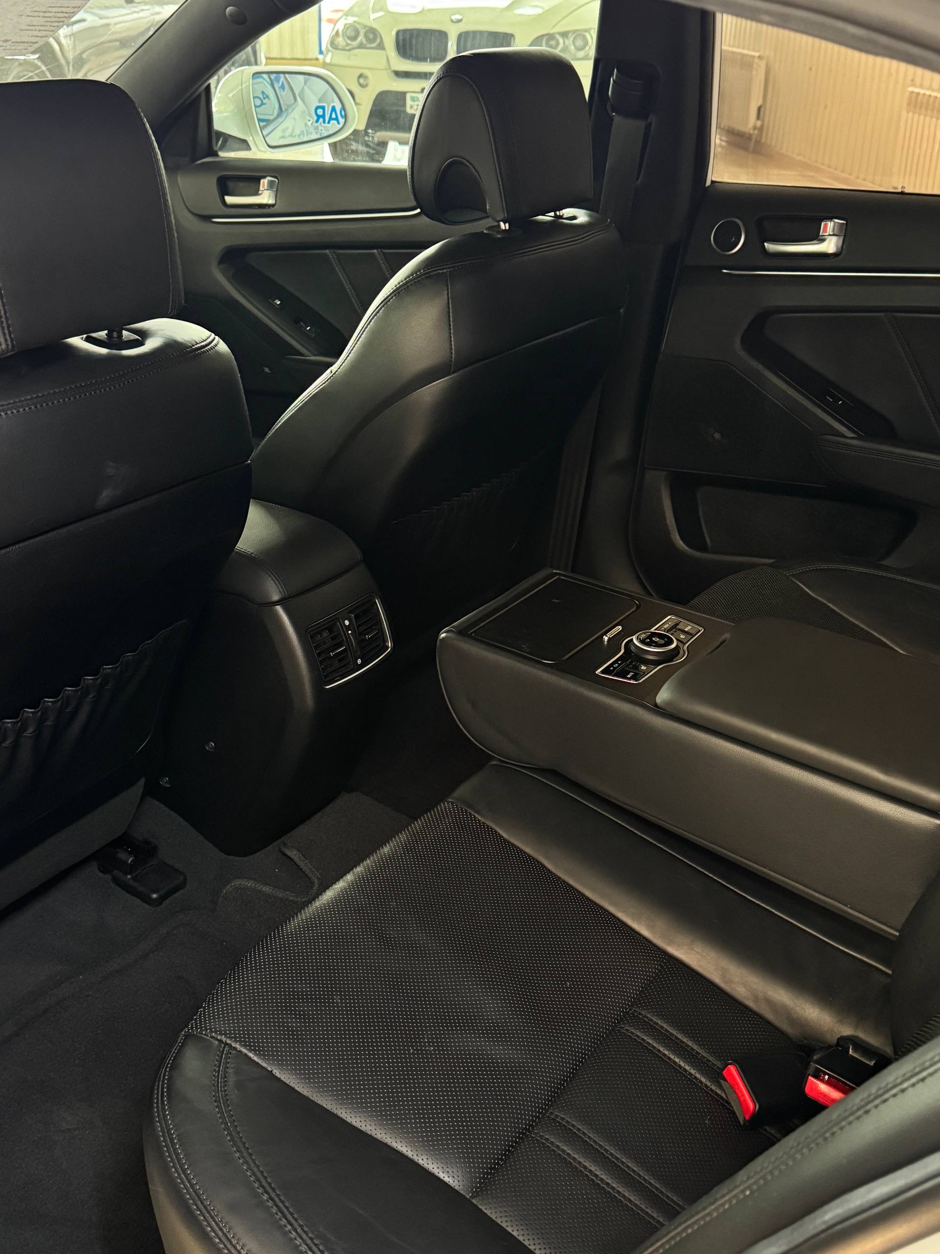 2011 Kia K7