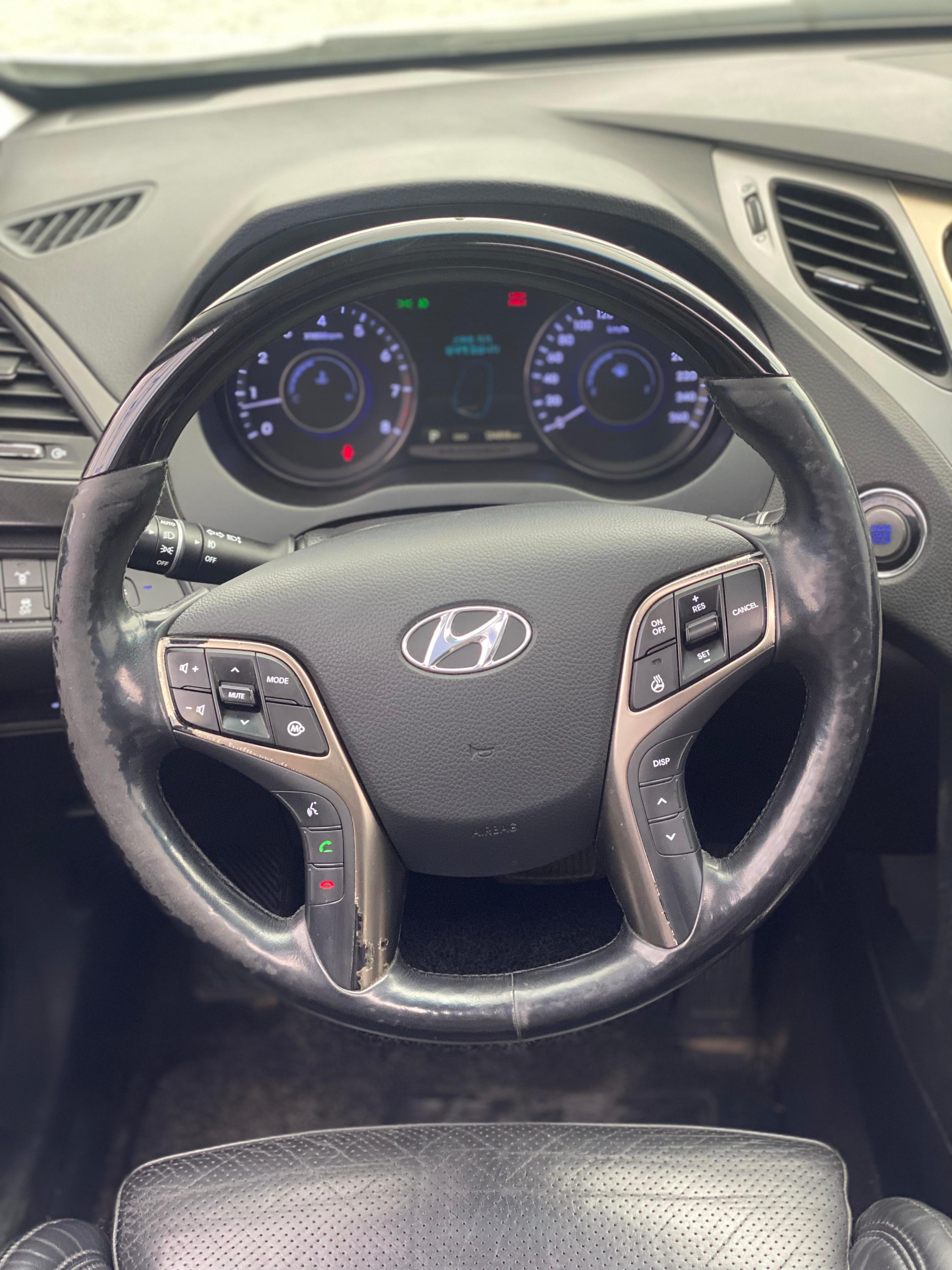 2011 Hyundai Grandeur