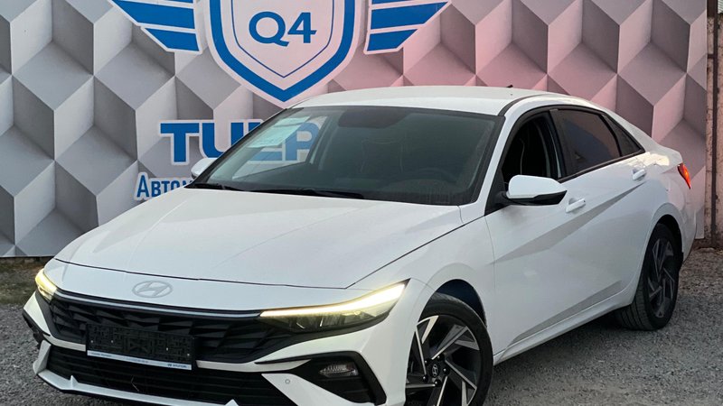 2024 Hyundai Elantra
