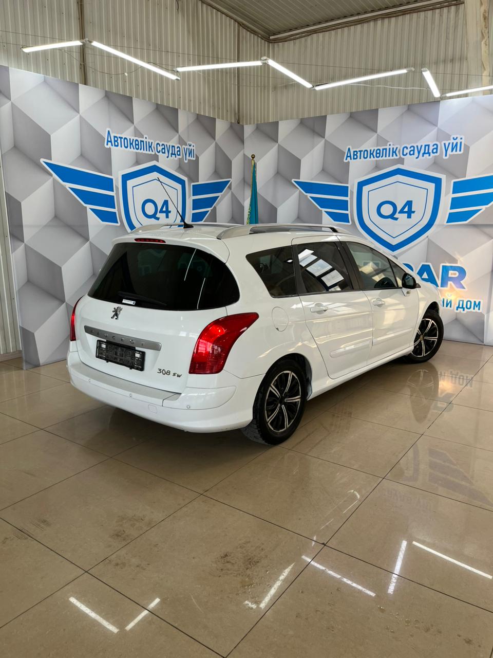 2010 Peugeot 308