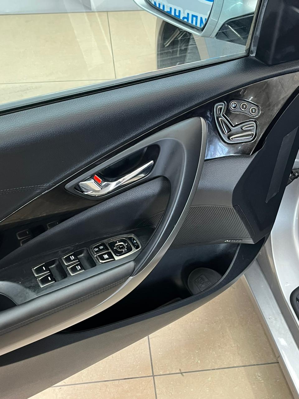 2014 Hyundai Grandeur