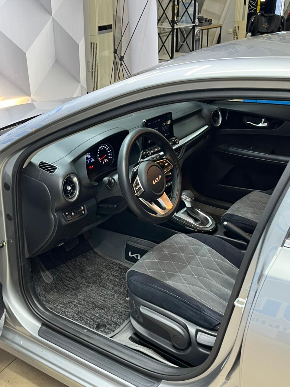 2025 Kia Cerato