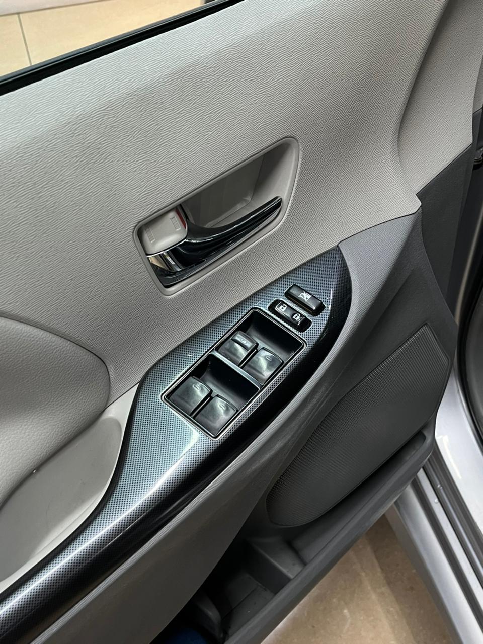 2012 Toyota Siena