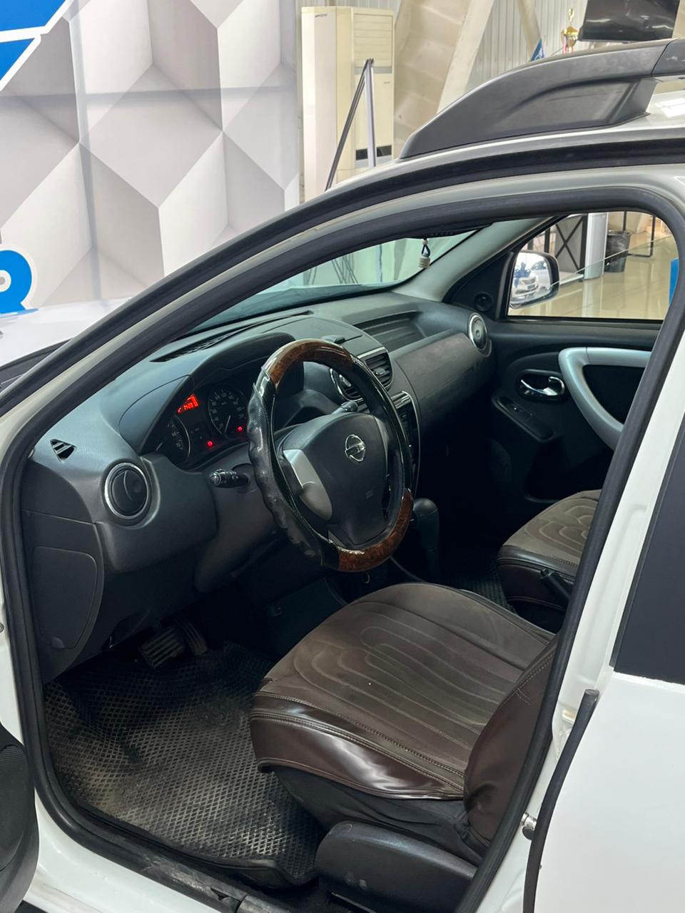 2014 Nissan Terrano