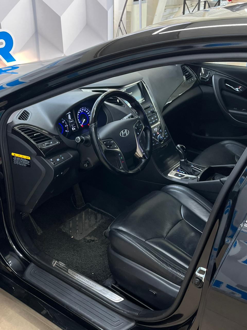 2015 Hyundai Grandeur