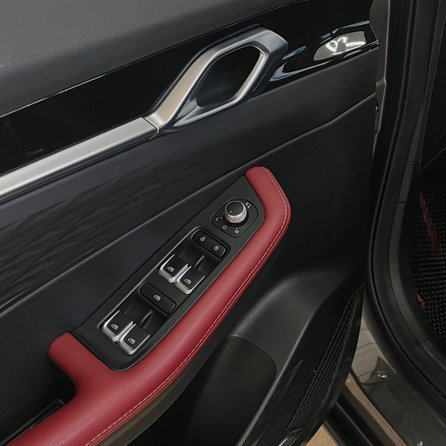 2024 Geely Coolray