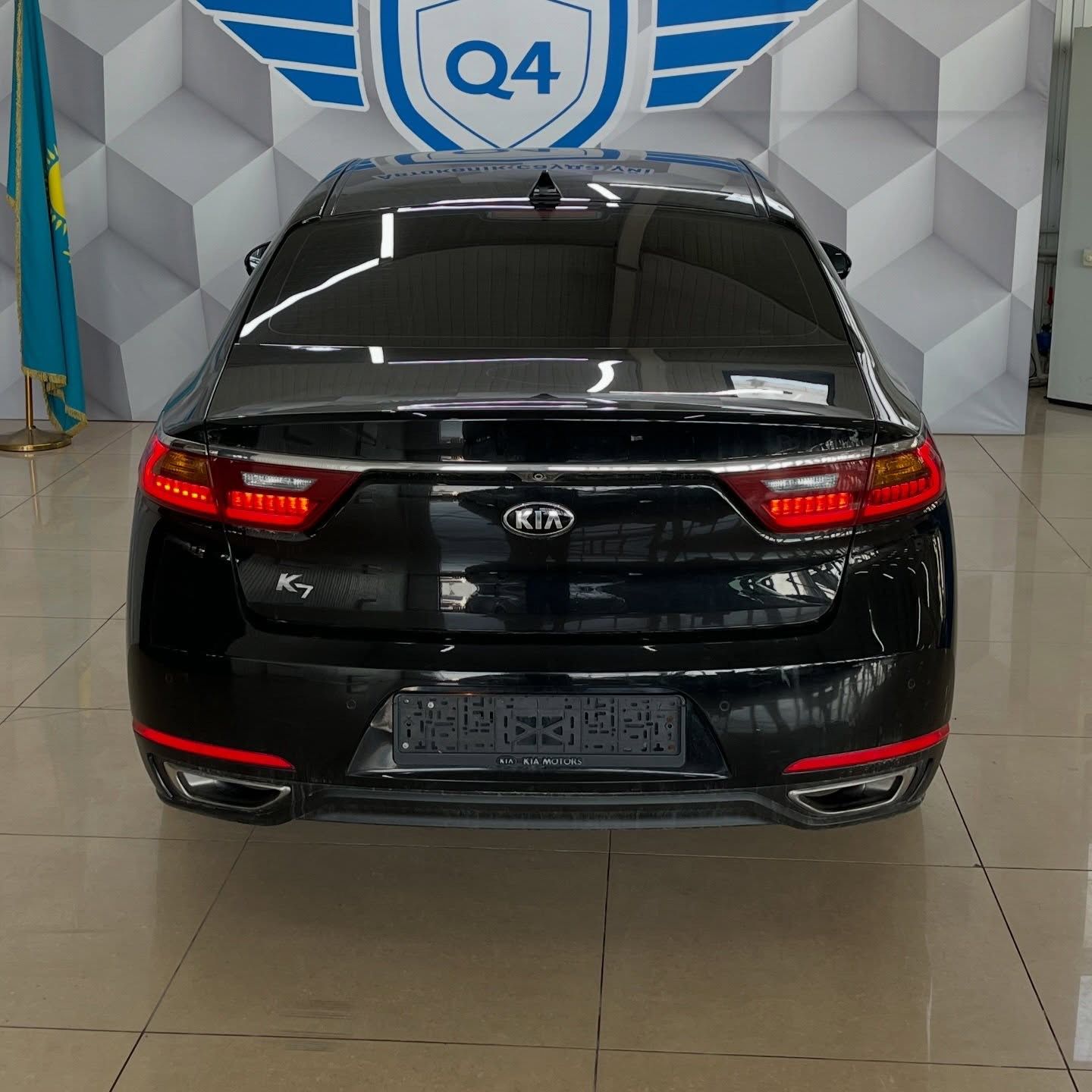 2019 Kia K7
