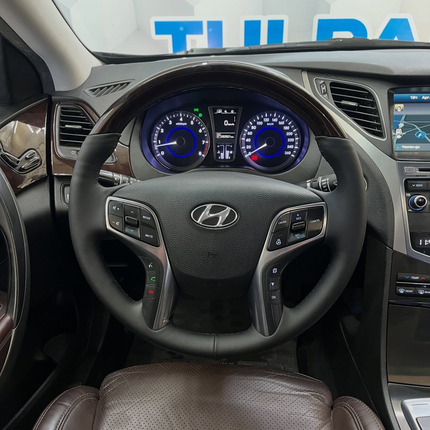 2015 Hyundai Grandeur