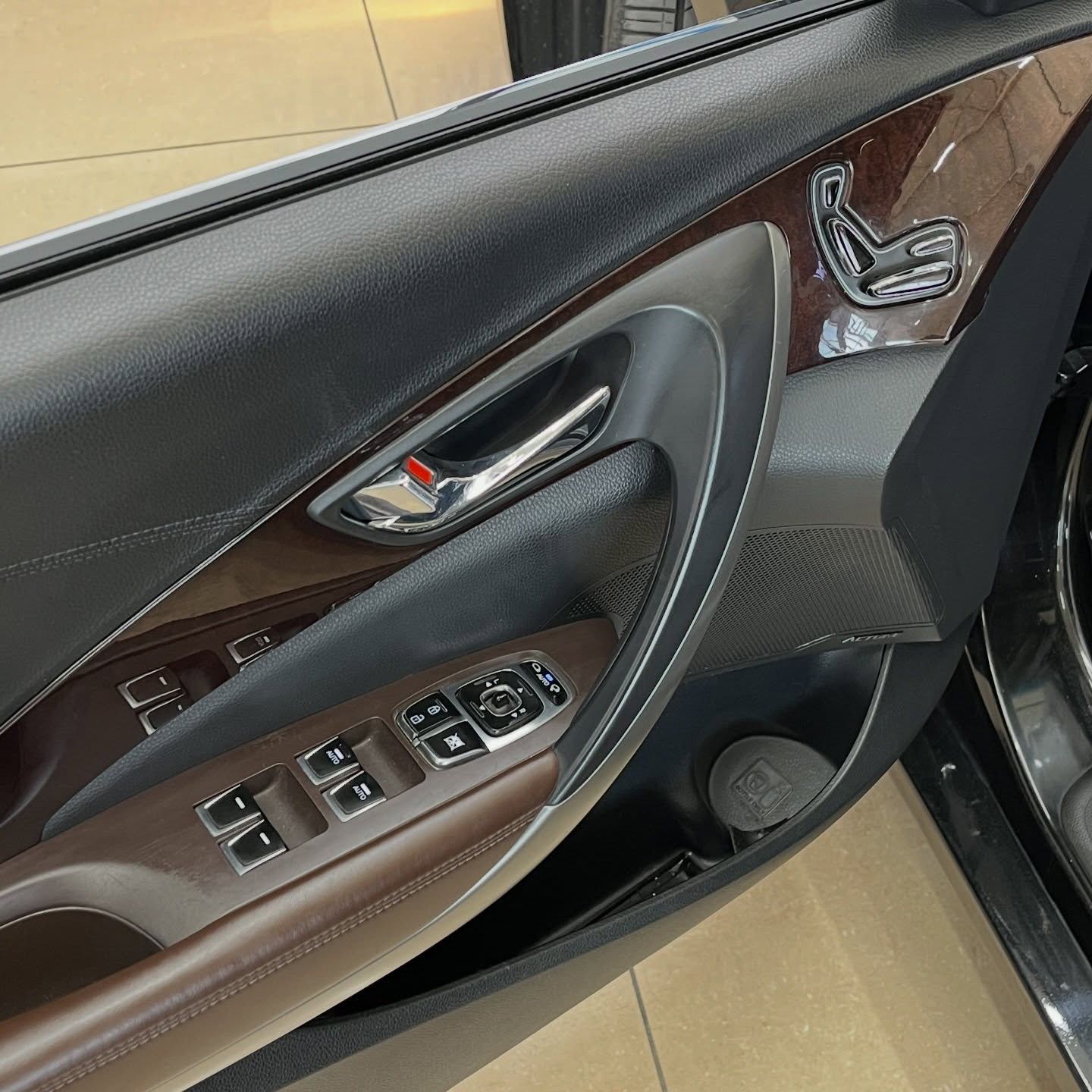2015 Hyundai Grandeur