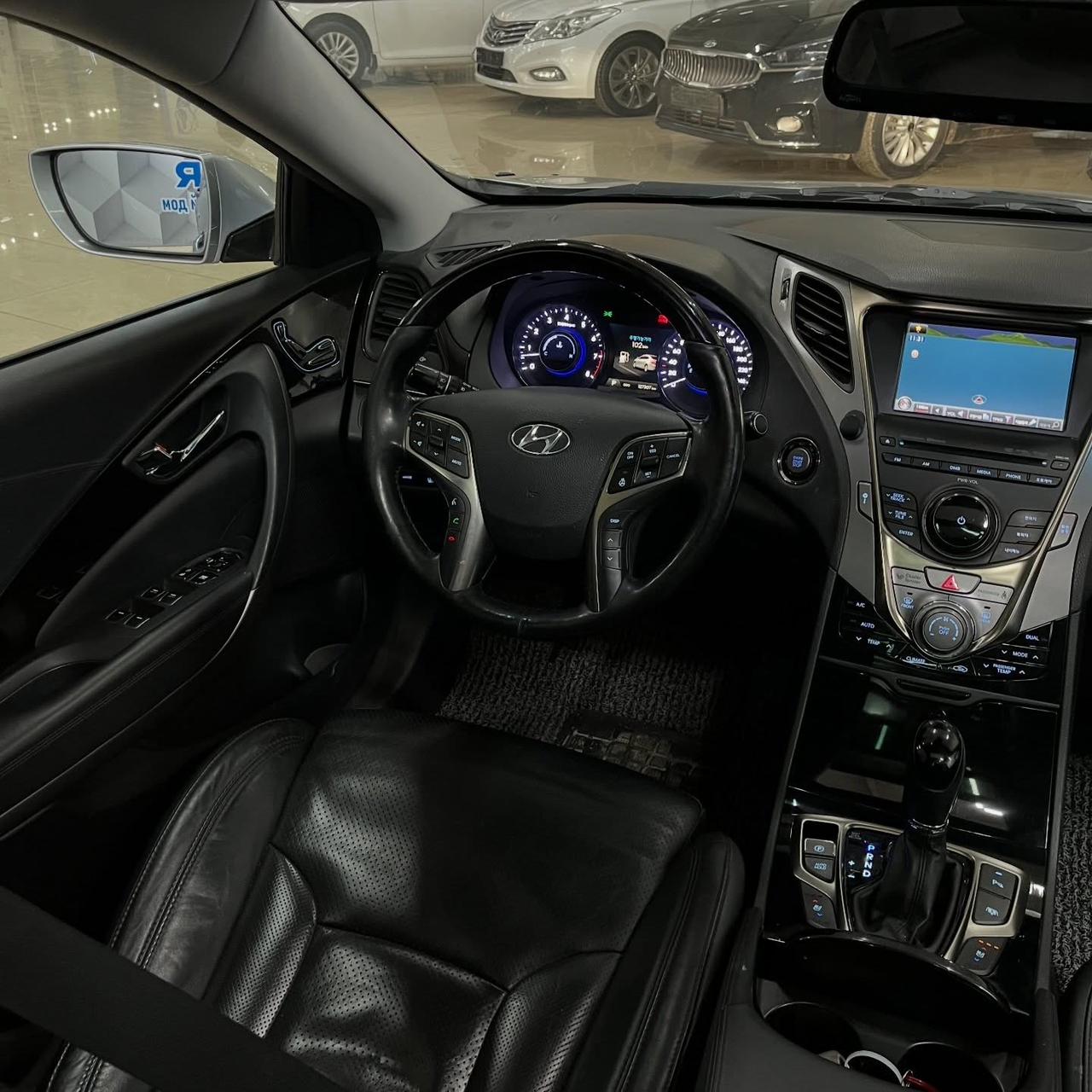 2012 Hyundai Grandeur
