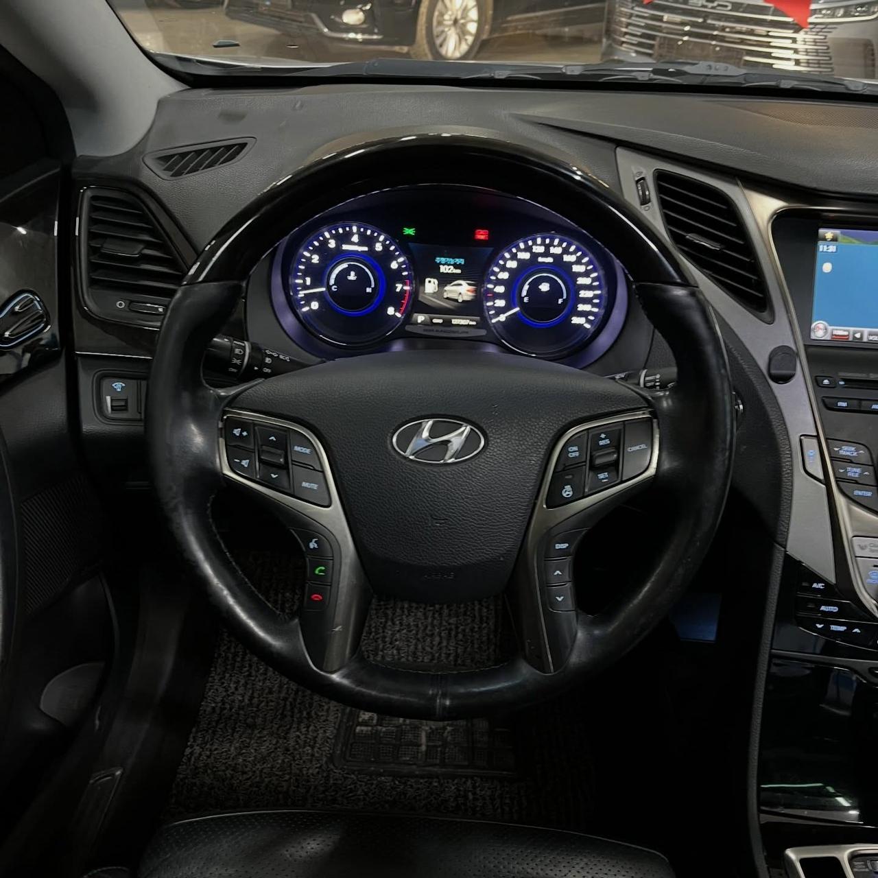 2012 Hyundai Grandeur