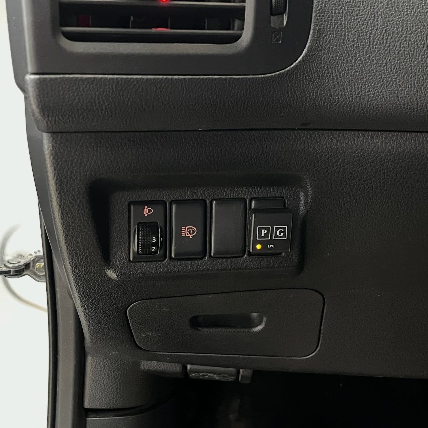 2011 Nissan X-Trail